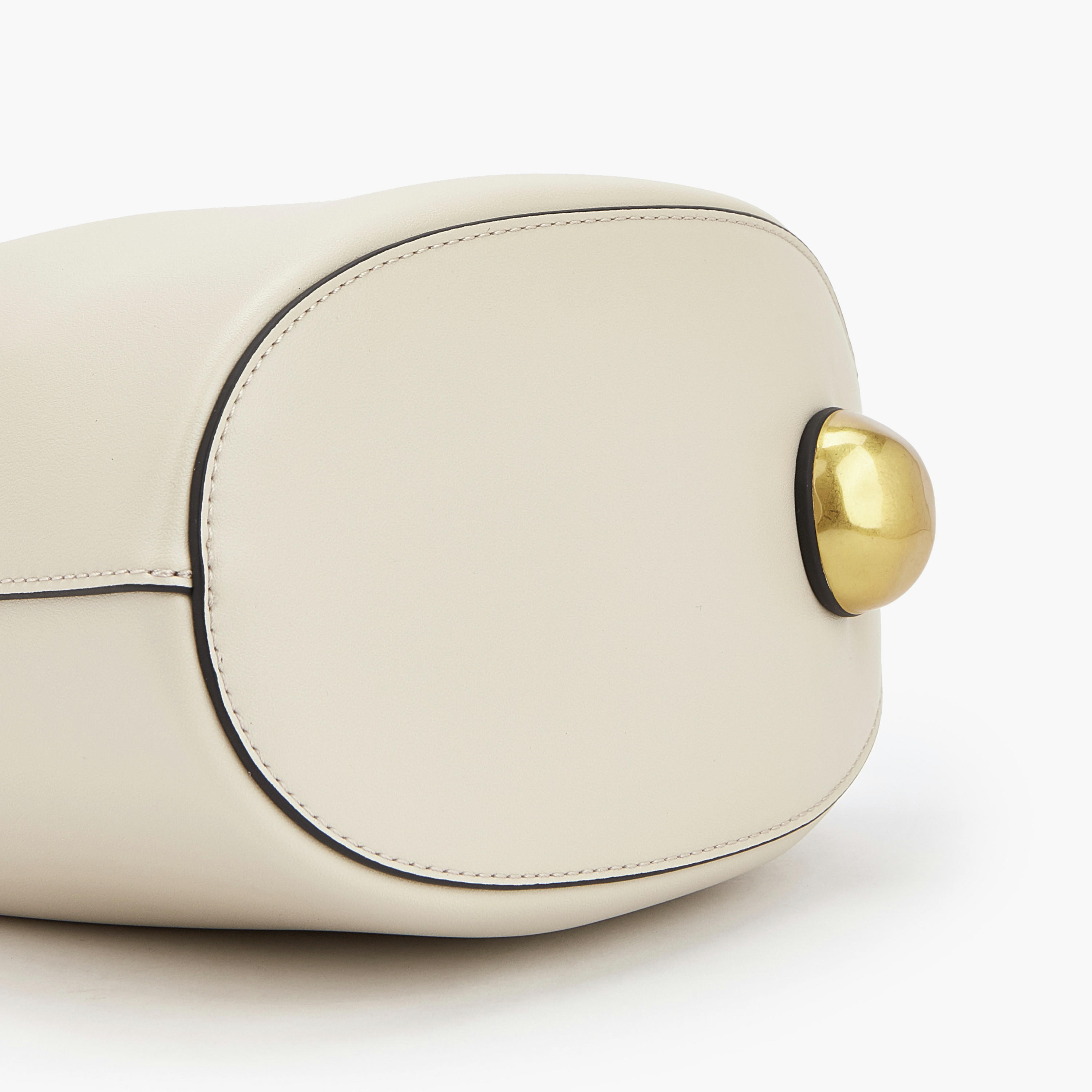 شنطة كروسبودي بمقبض ميتاليك مع شنطة صغيرة من سيليست-women-bagsandwallets-handbags-image-6