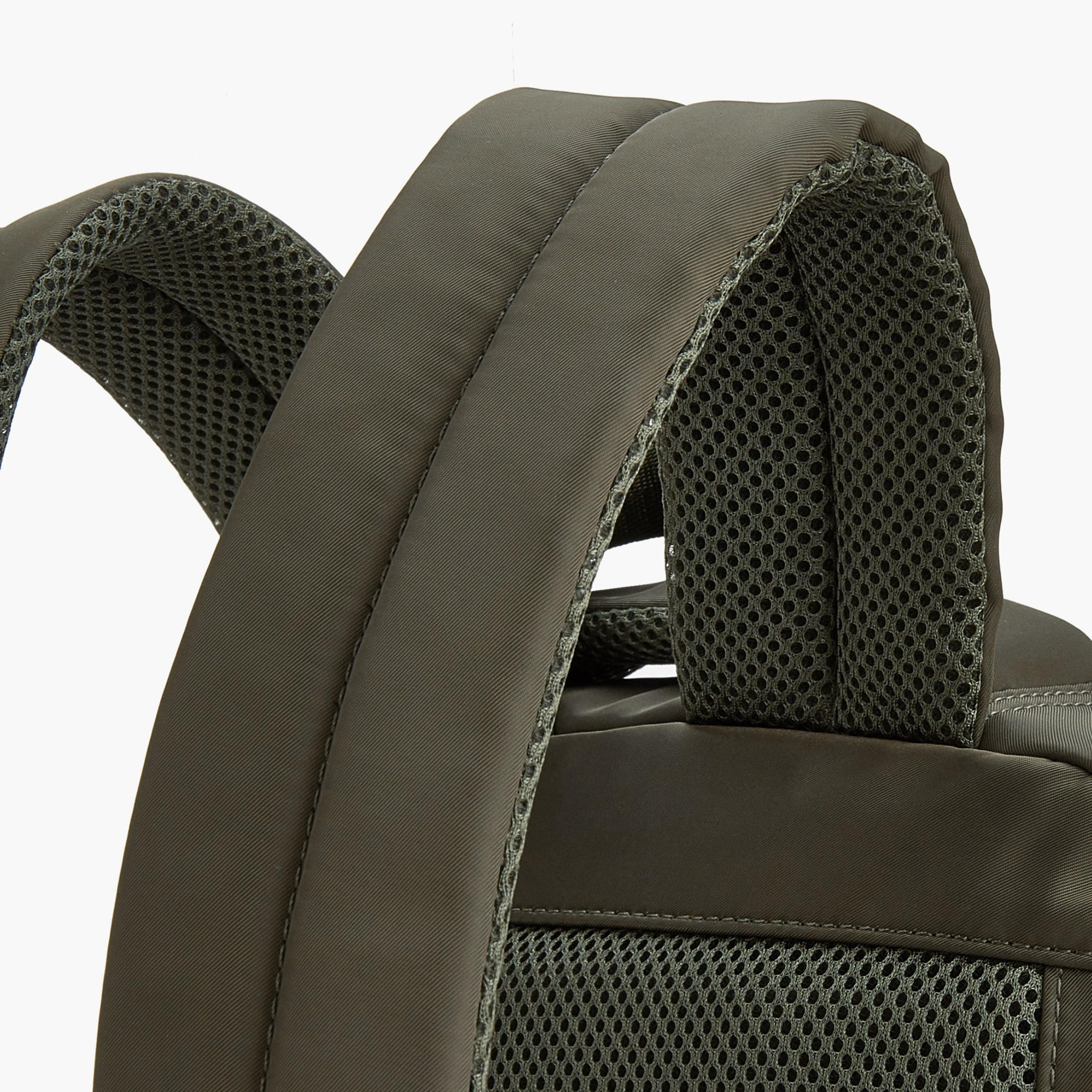 شنطة ظهر سادة بأحزمة كتف قابلة للتعديل من ميسي-school-bagsandbackpacks-backpacks-image-2