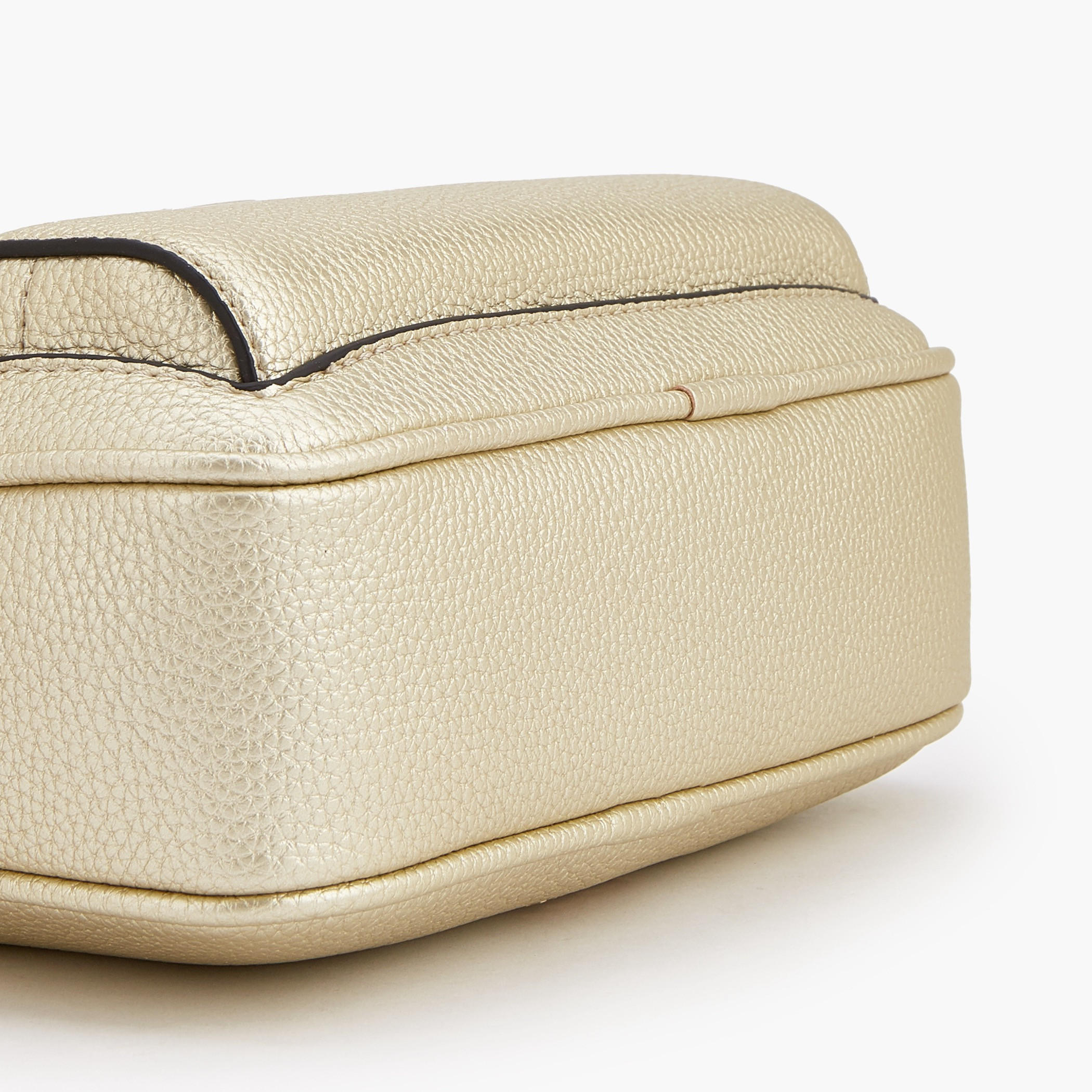 Le Confort Textured Crossbody Bag with Chain Strap-women-bagsandwallets-handbags-image-6