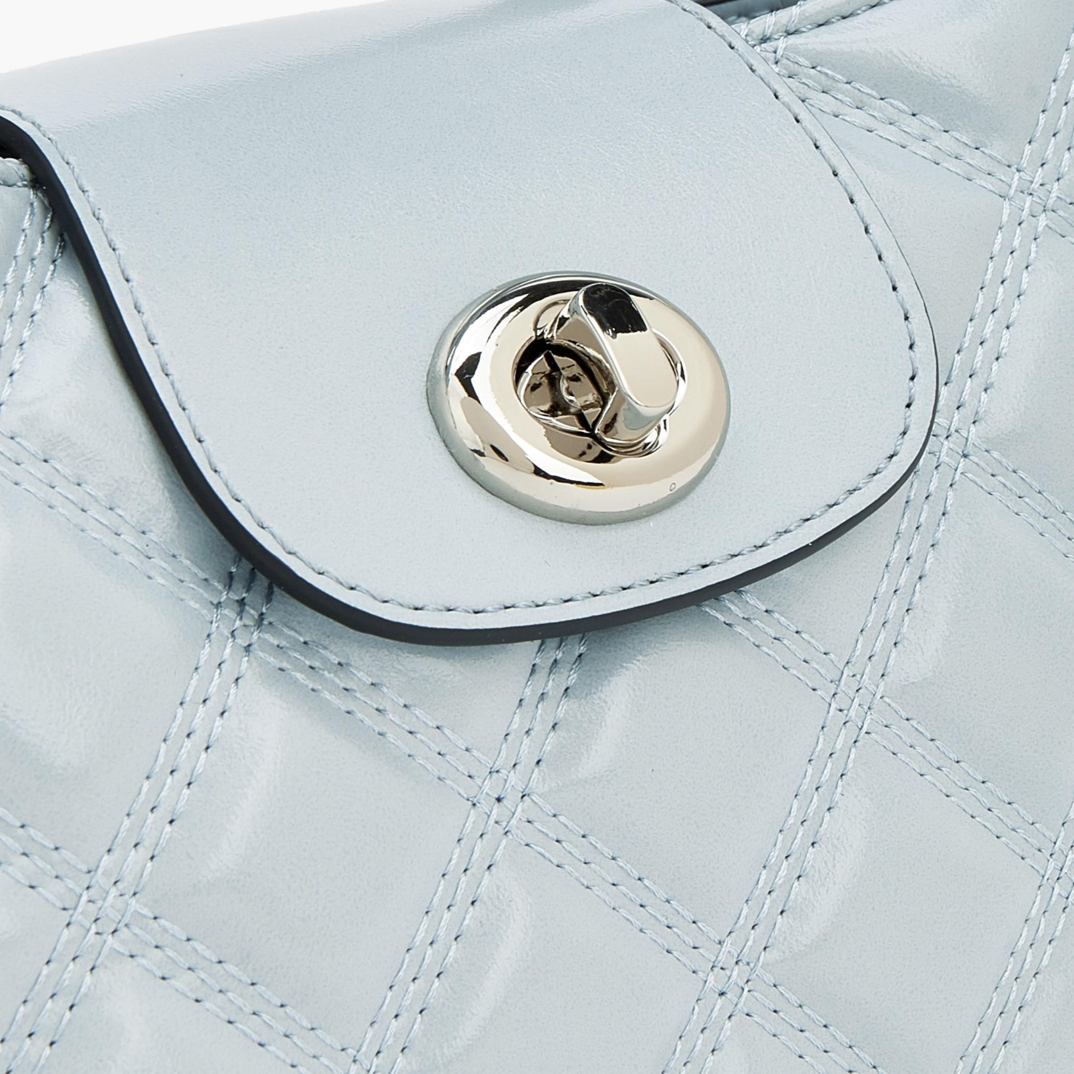 شنطة كروس بودي مبطنة بحزام سلسلة من سيليست-women-bagsandwallets-handbags-image-4
