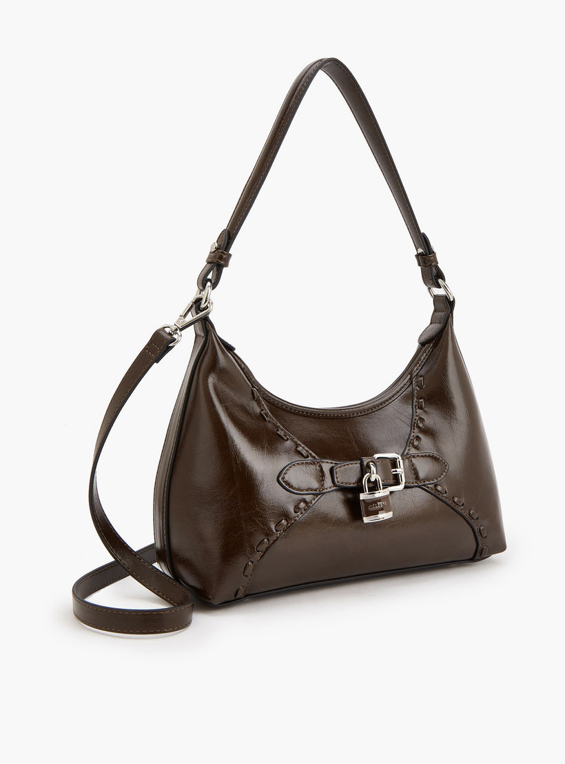 شنطة كتف سادة بزينة قفل من سيليست-women-bagsandwallets-handbags-image-3