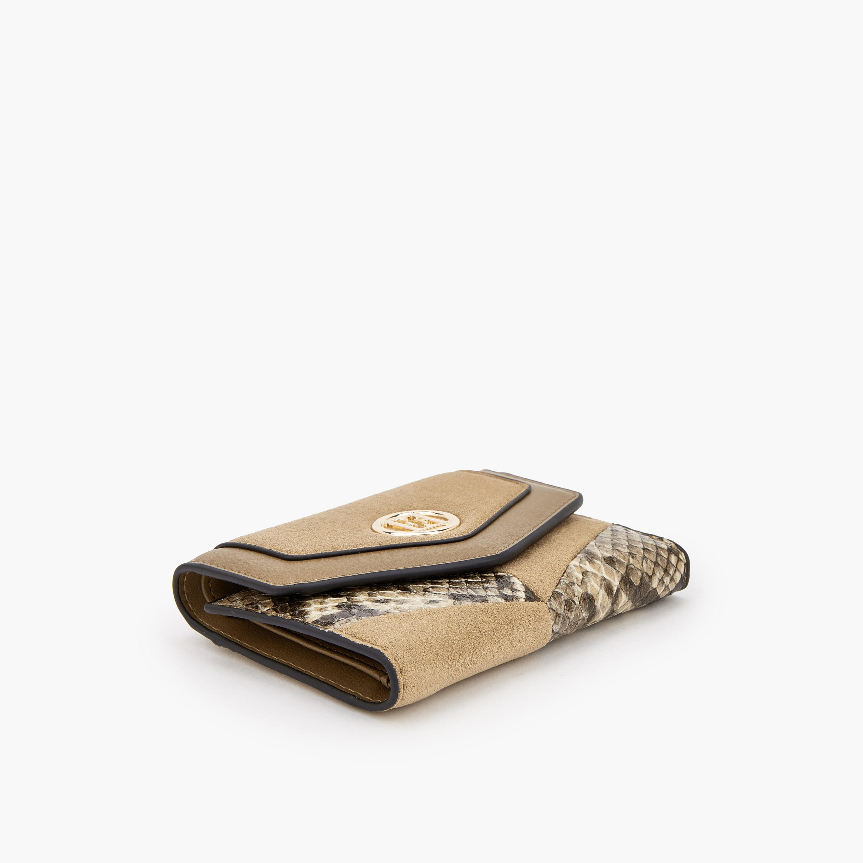 محفظة بارزة الملمس ثلاثية الطي بزر إغلاق من إيل-women-bagsandwallets-wallets-image-4