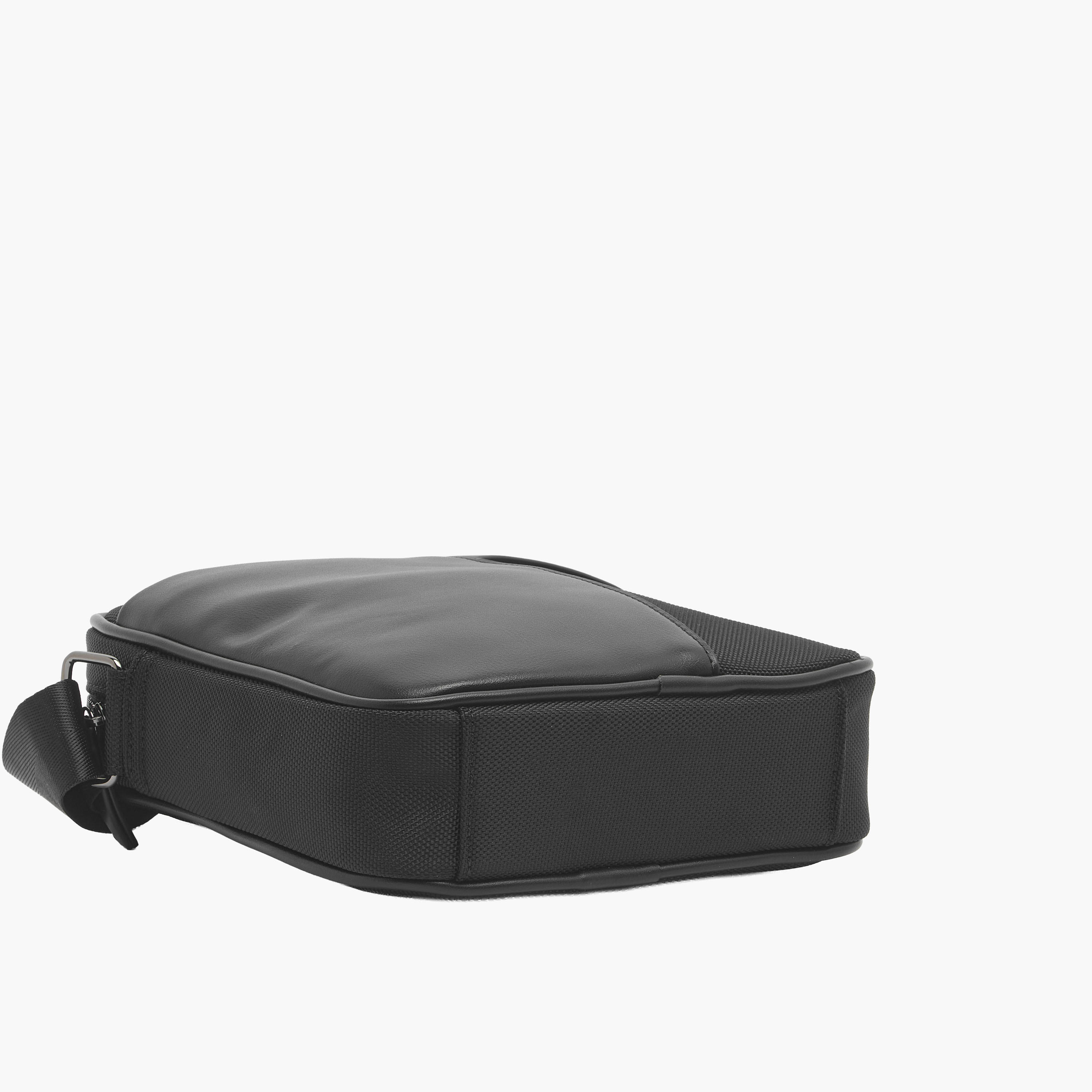 Duchini Men Adjustable Strap Crossbody Bag-travel-accessories-image-6
