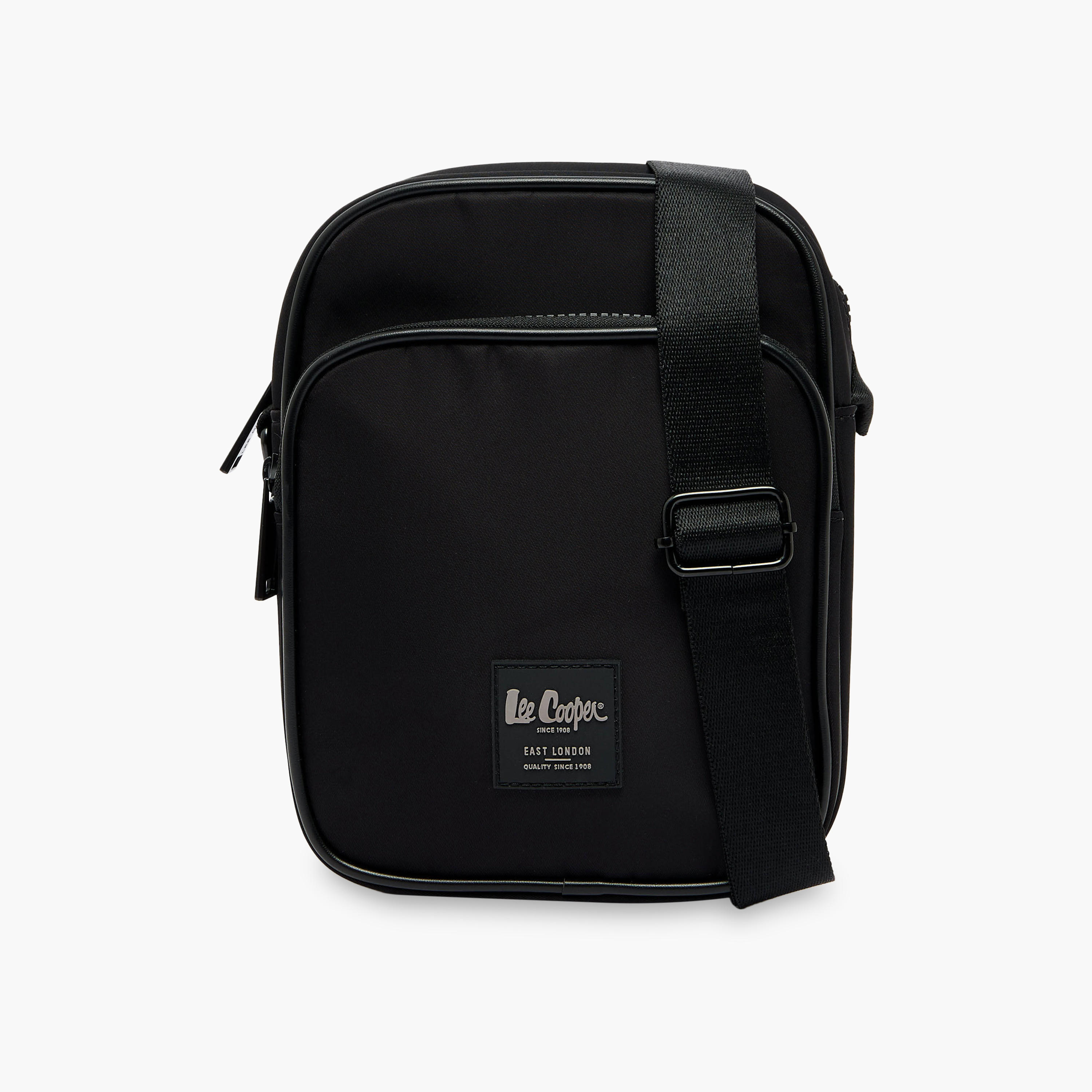 شنطة كروس بودي بحزام قابل للتعديل للرجال من لي كوبر-travel-accessories-image-1