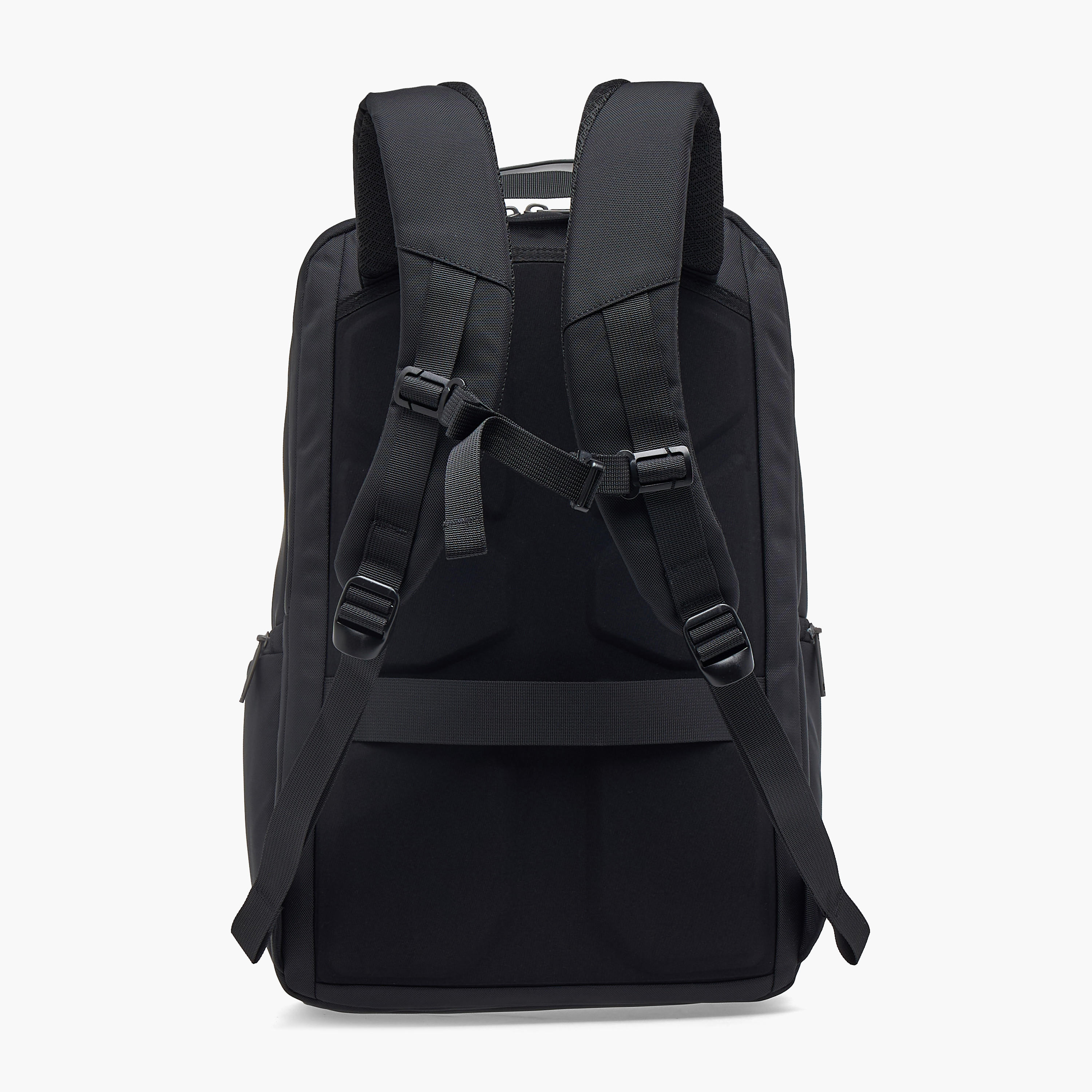 شنطة ظهر بارزة الملمس للرجال من دوتشيني-travel-accessories-image-3