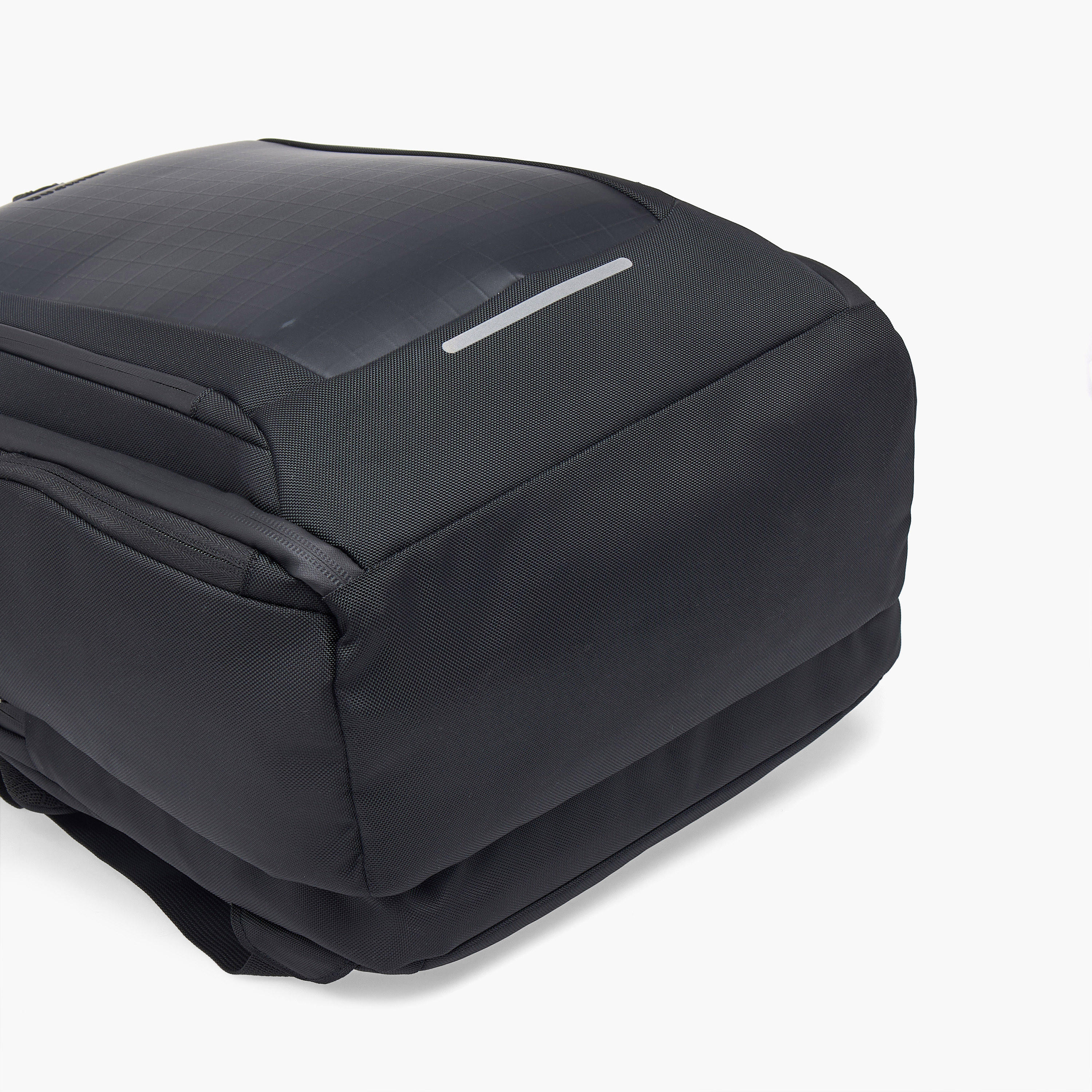 شنطة ظهر بارزة الملمس للرجال من دوتشيني-travel-accessories-image-6