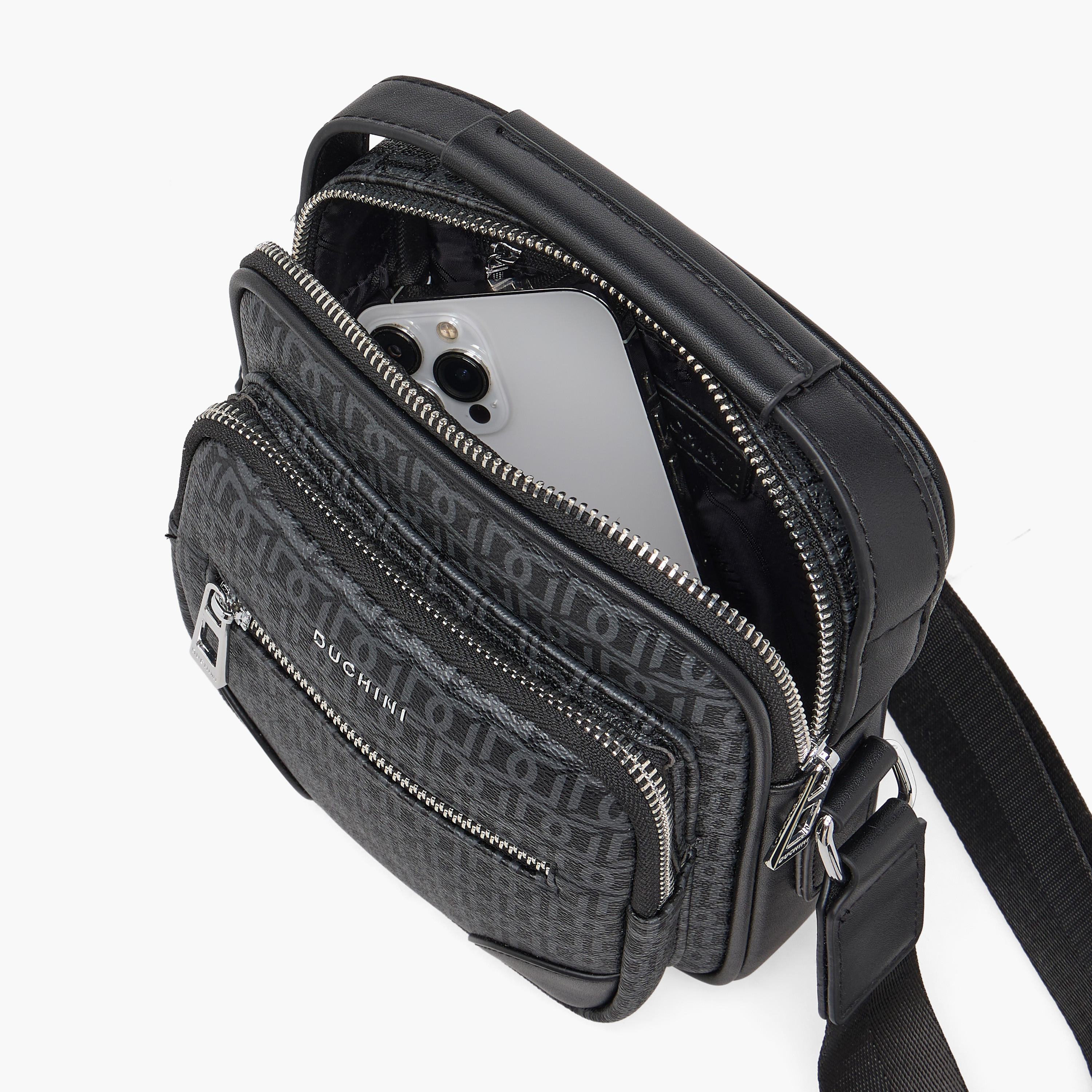شنطة كروس بودي بطبعات مونوجرام للرجال من دوتشيني-travel-accessories-image-7