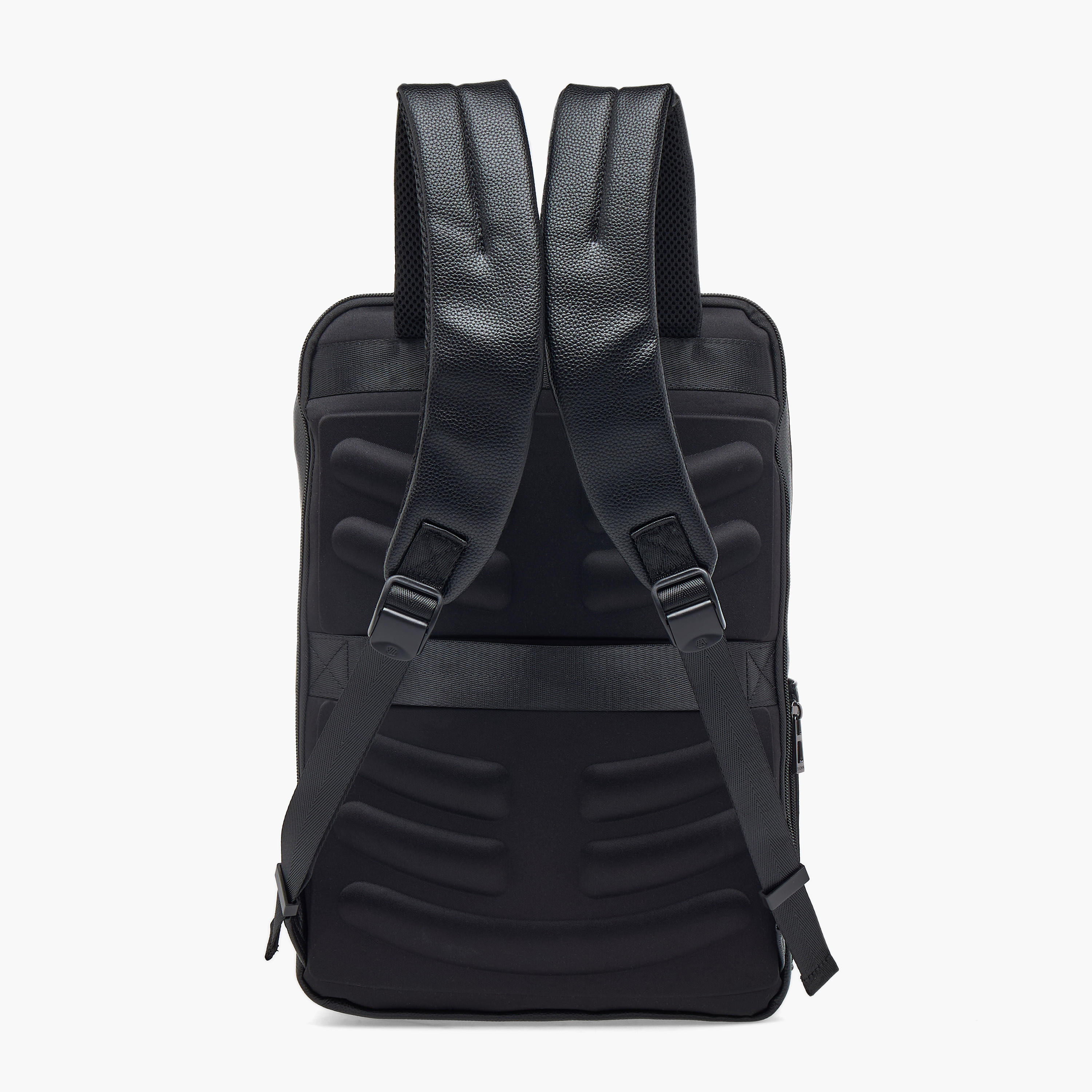 شنطة ظهر بارزة الملمس للرجال من دوتشيني-men-bags-image-3