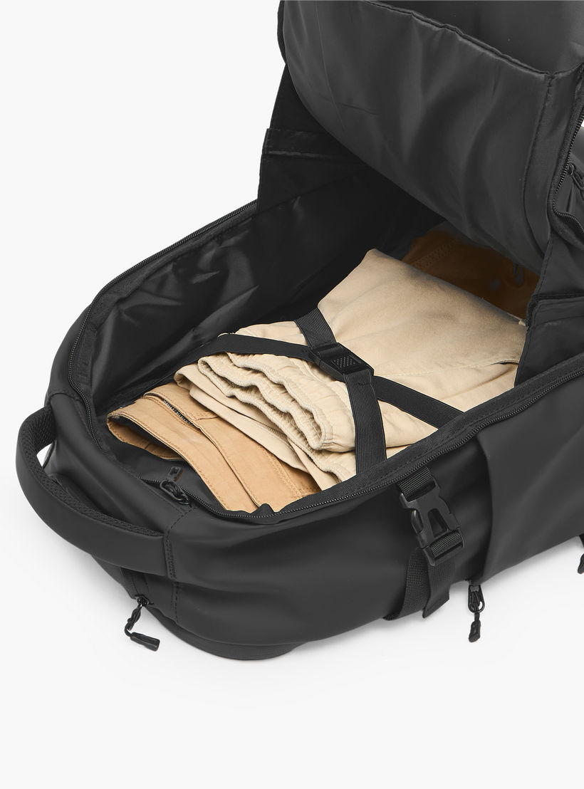 شنطة ظهر ترولي بولو كلوب بأحزمة قابلة للتعديل للرجال من دوتشيني-men-bags-image-13