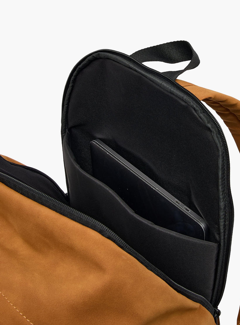 Duchini Polo Club Men Padded Shoulder Strap Backpack-men-bags-image-4