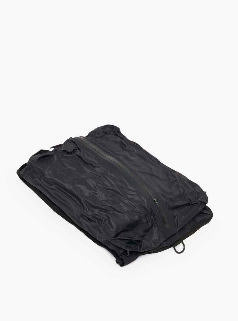 WAVE Solid Backpack with Adjustable Straps, Manual Vacuum Pump and Vacuum Bag-travel-luggagesandbags-backpacks-image-10
