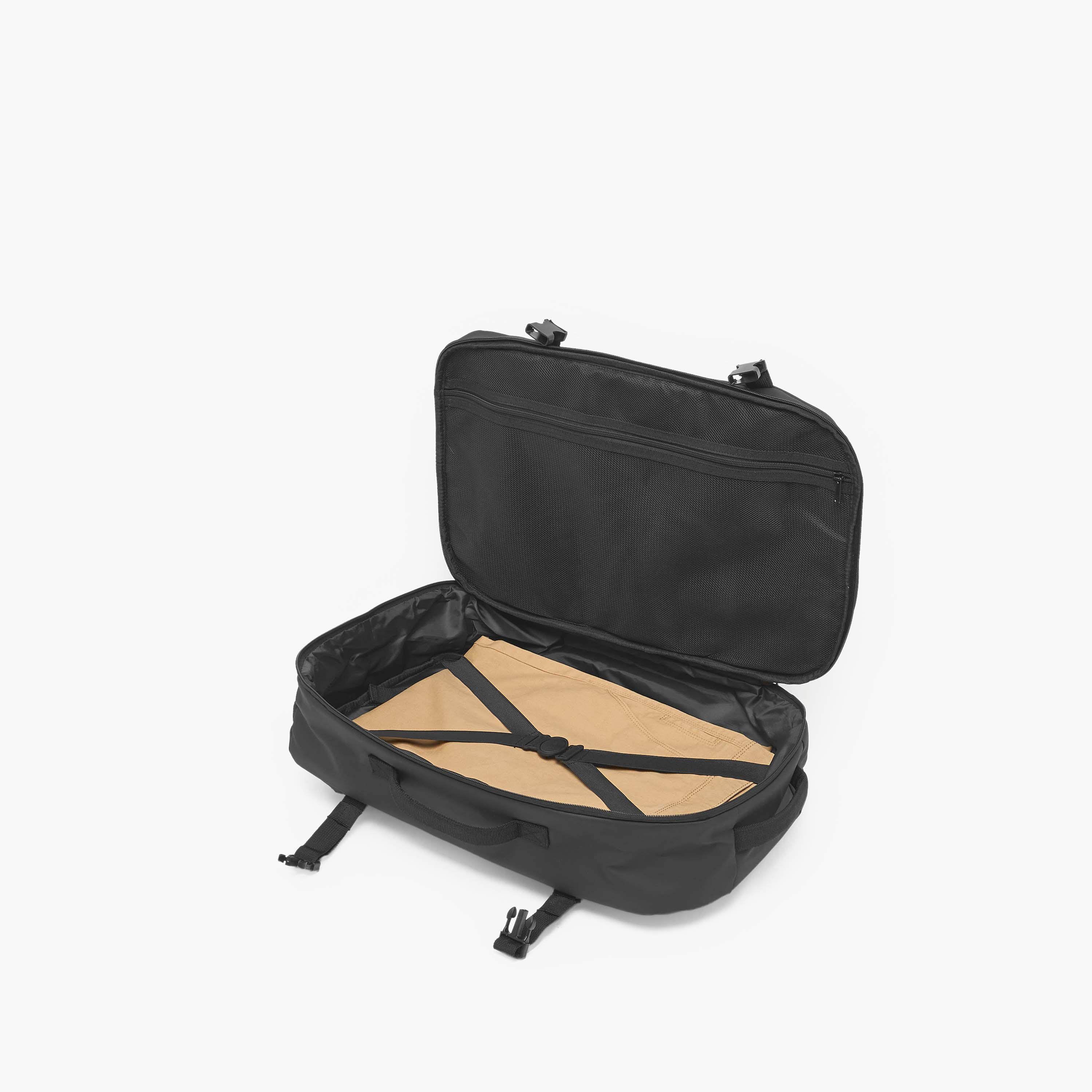 WAVE Solid Backpack with Adjustable Straps, Manual Vacuum Pump and Vacuum Bag-travel-luggagesandbags-backpacks-image-18