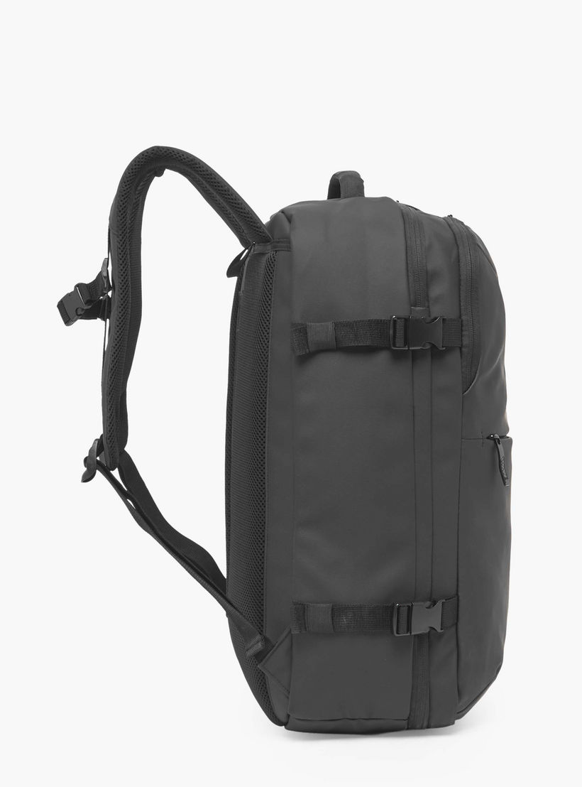 WAVE Solid Backpack with Adjustable Straps, Manual Vacuum Pump and Vacuum Bag-travel-luggagesandbags-backpacks-image-3