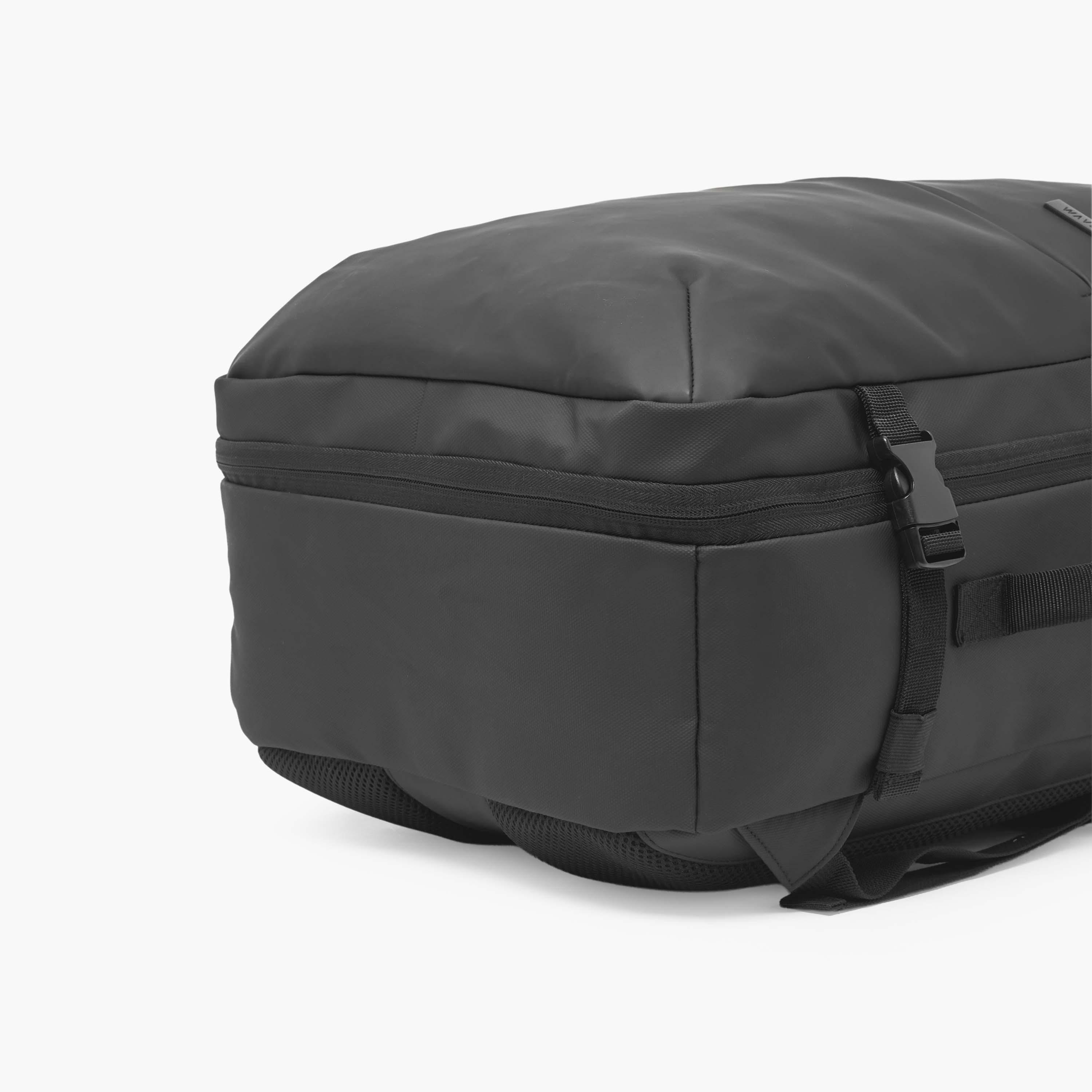 WAVE Solid Backpack with Adjustable Straps, Manual Vacuum Pump and Vacuum Bag-travel-luggagesandbags-backpacks-image-7