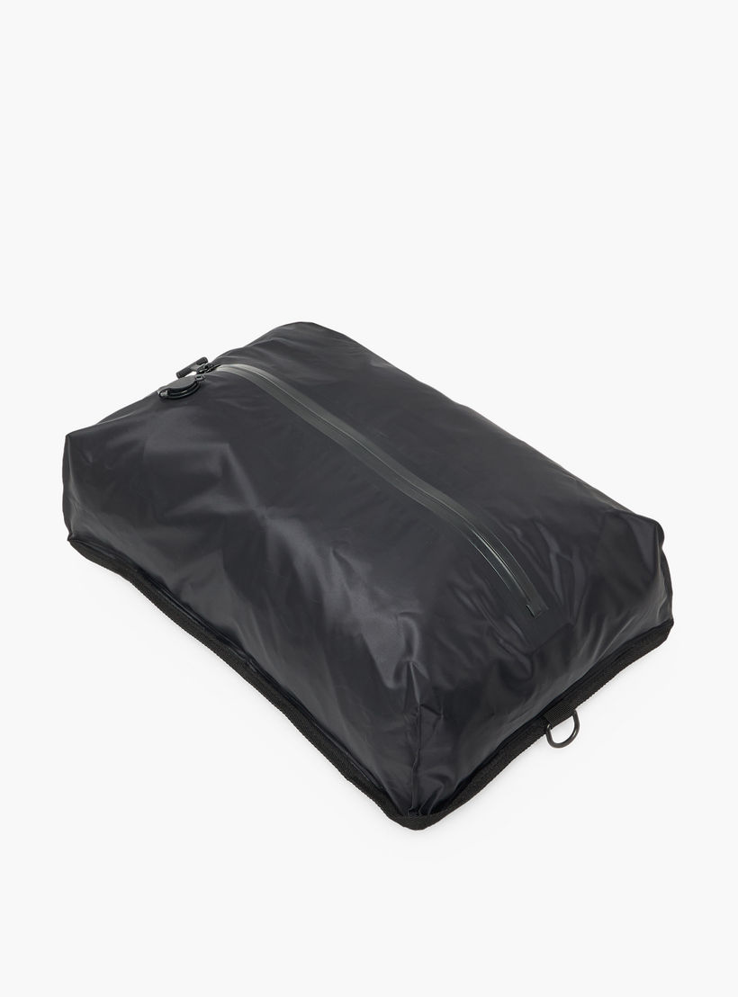 WAVE Solid Backpack with Adjustable Straps, Manual Vacuum Pump and Vacuum Bag-travel-luggagesandbags-backpacks-image-7
