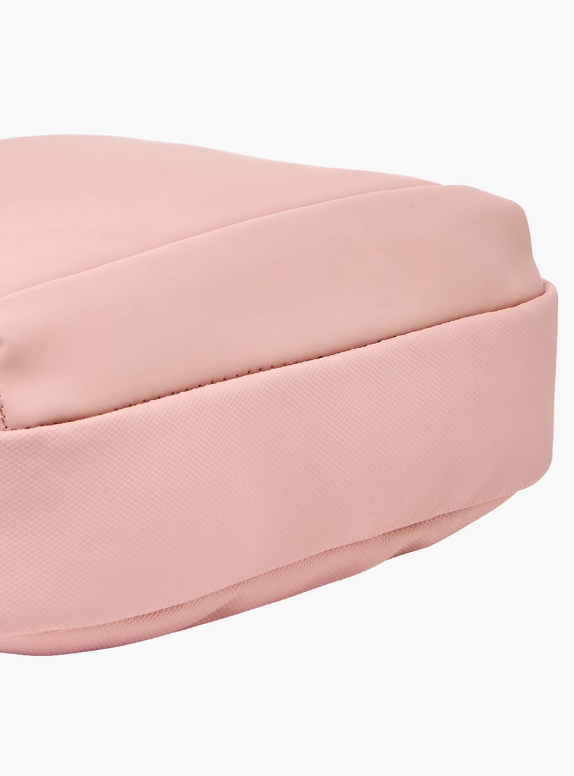 شنطة كروسبودي بارزة الملمس بسحاب من ويف-travel-accessories-image-5