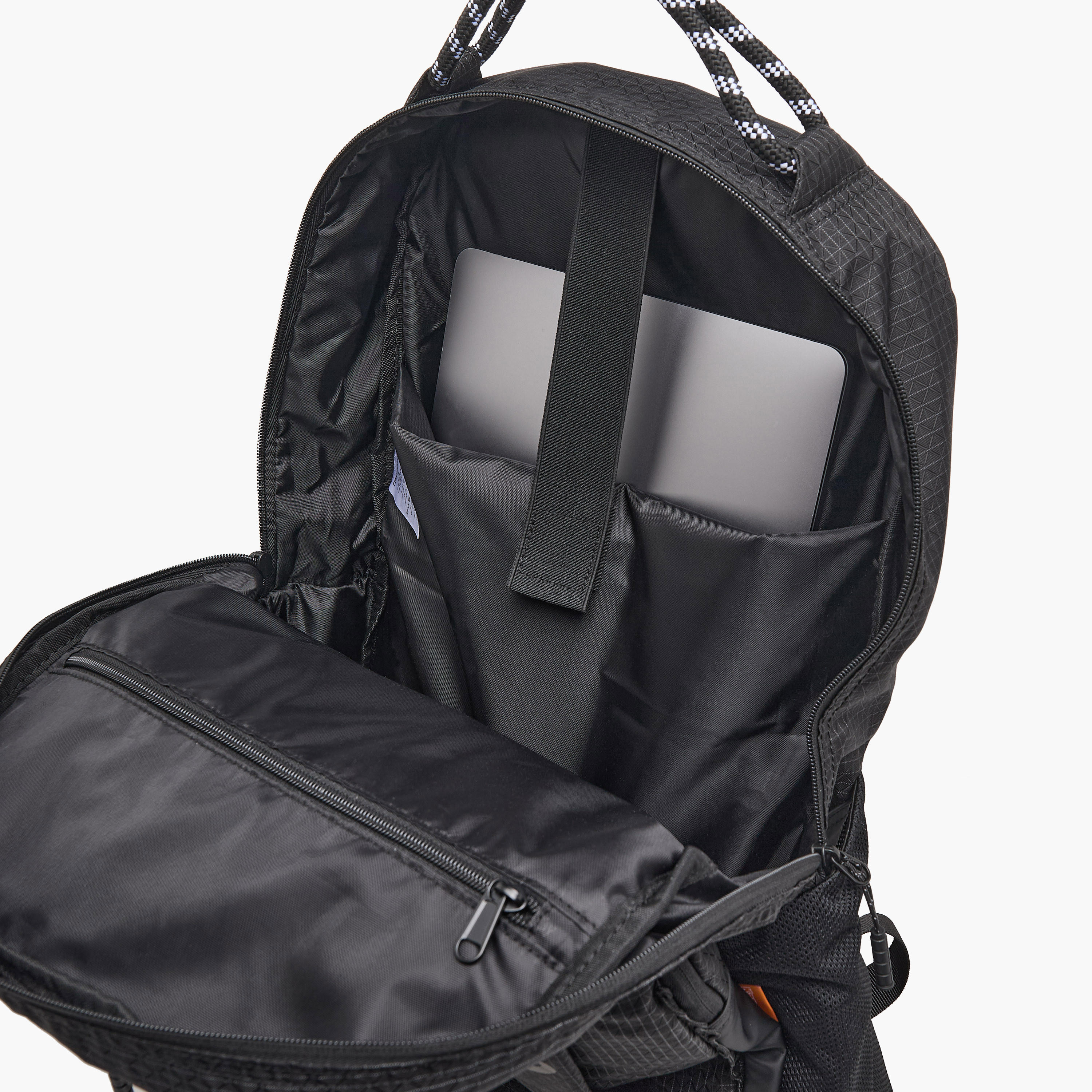شنطة ظهر بجيب لابتوب وطبعات شعار من كابا - 32x48x15 سم-travel-luggagesandbags-backpacks-image-4