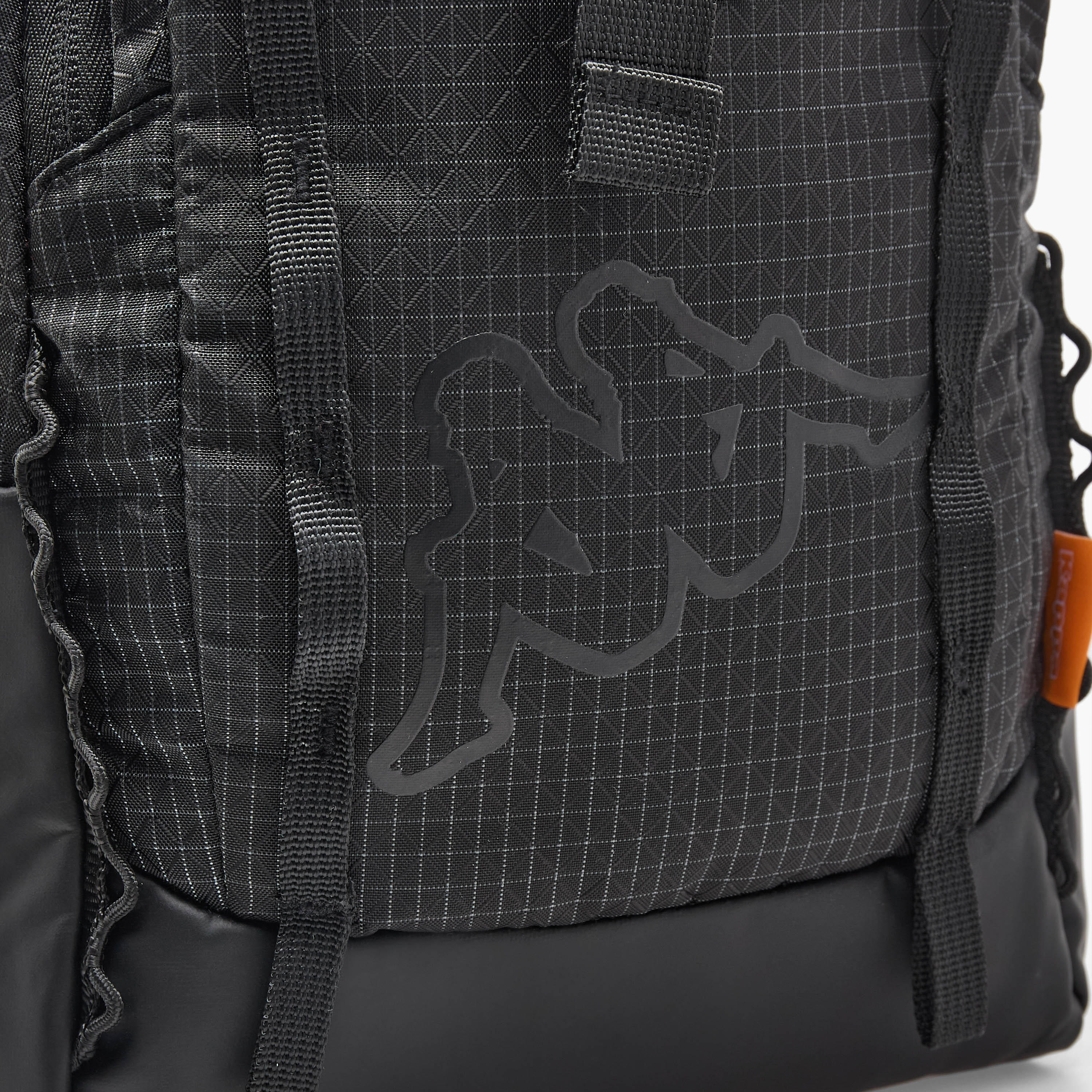 شنطة ظهر بحزام وطبعات من كابا - 30x19x9 سم-travel-accessories-image-6