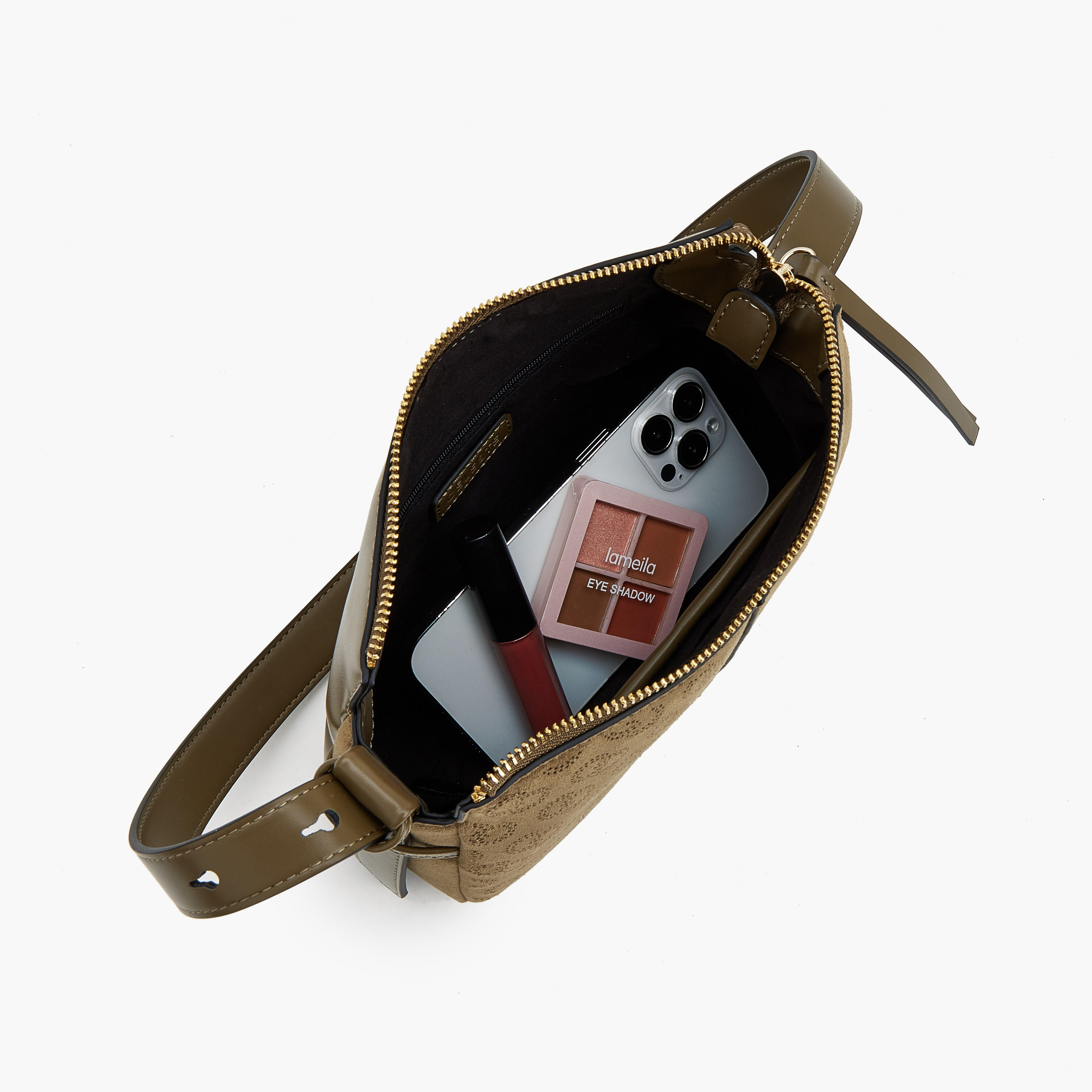 حقيبة كتف شمواه بتفاصيل شعار من سيليست-women-bagsandwallets-handbags-image-7