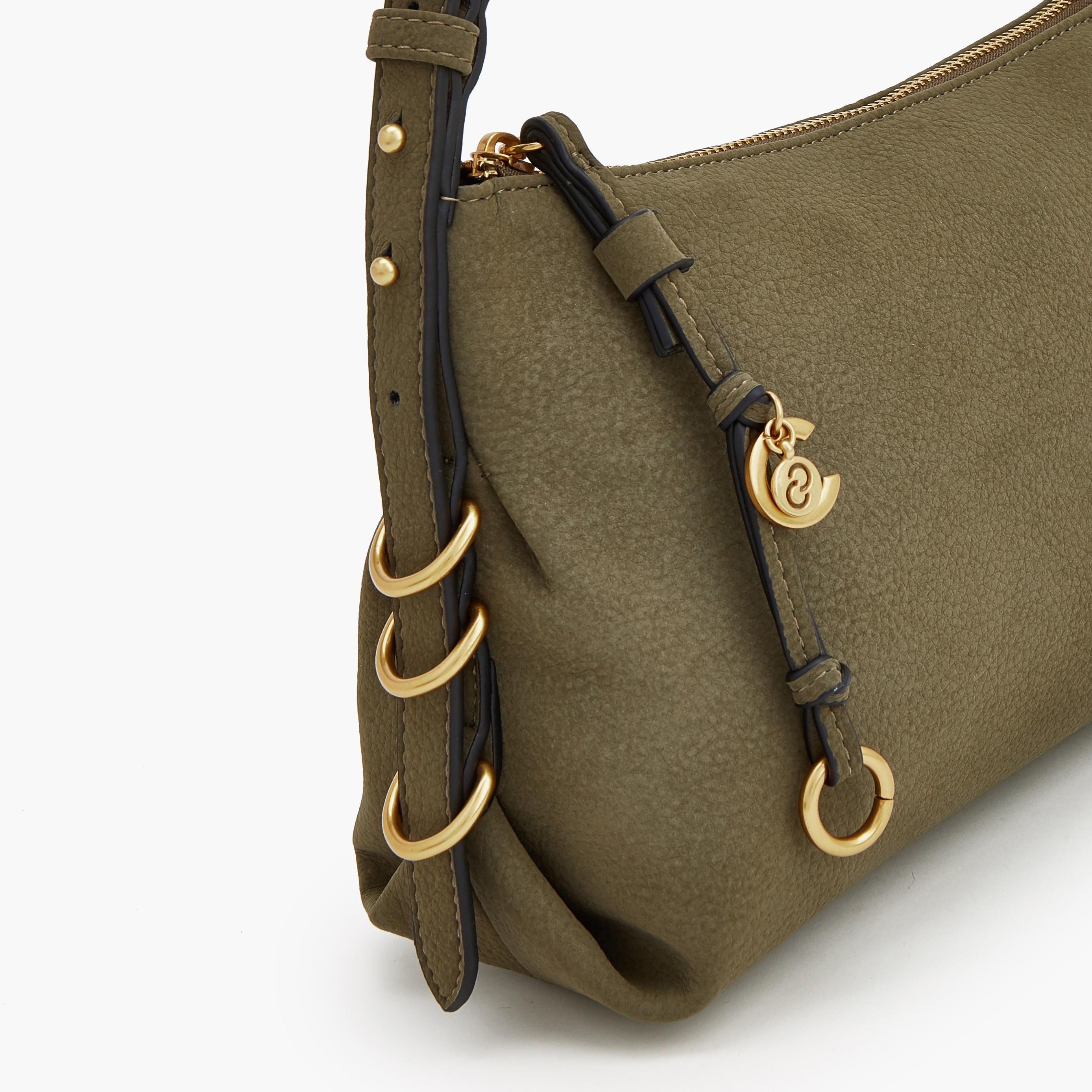 حقيبة كتف شمواه بتفاصيل معدنية من سيليست-women-bagsandwallets-handbags-image-3