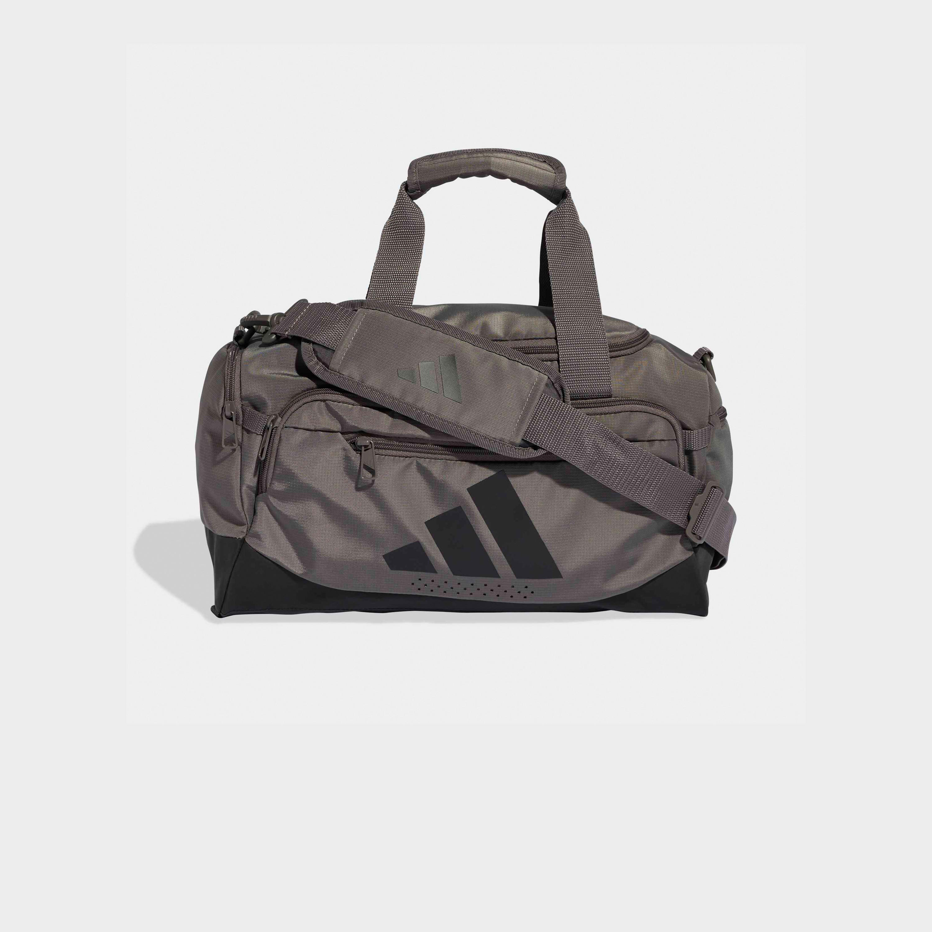شنطة دافل بحزام قابل للتعديل وطبعات شعار من أديداس-travel-luggagesandbags-dufflebags-image-1