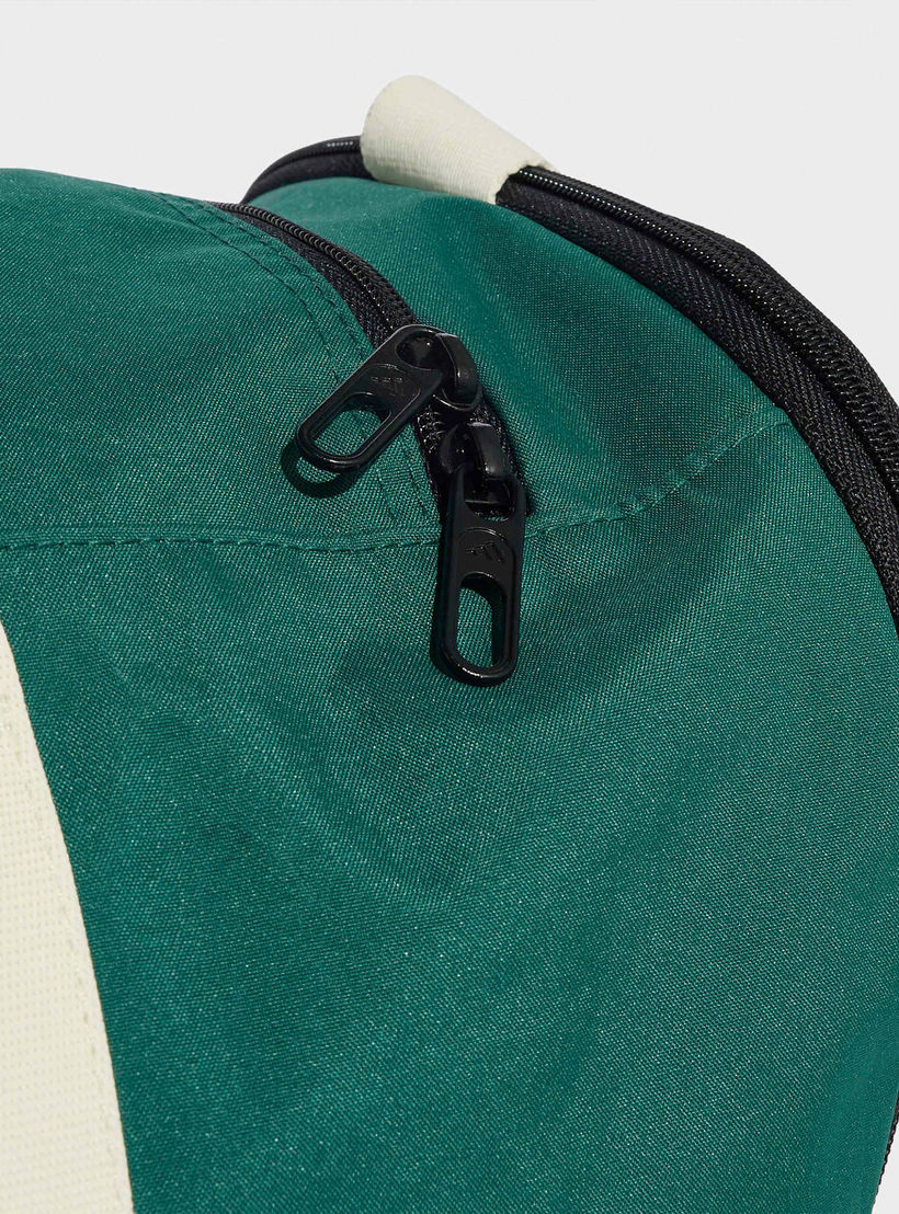 شنطة دافل بطبعات شعار وسحاب إغلاق وحزام قابل للتعديل من أديداس-travel-luggagesandbags-dufflebags-image-6