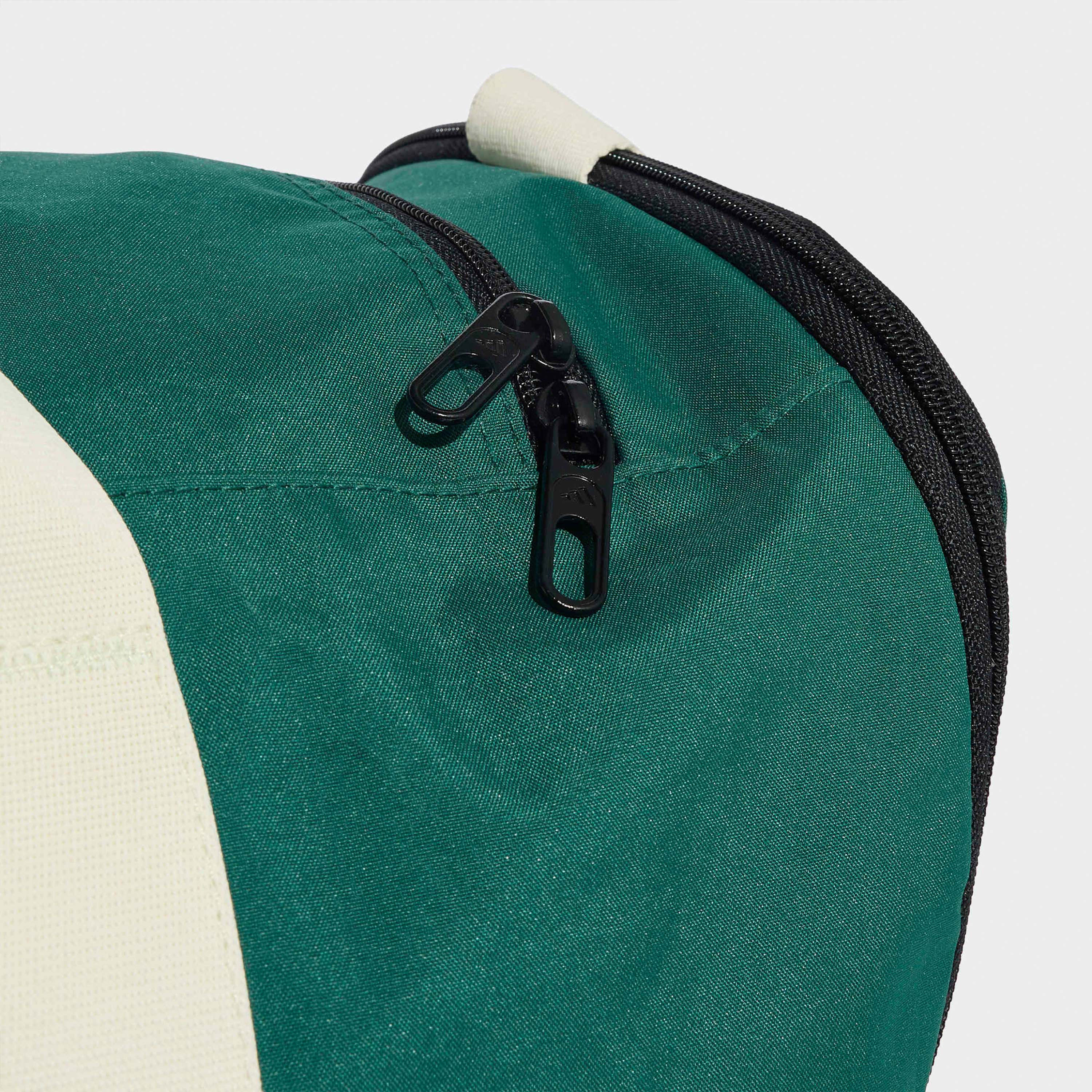 حقيبة دافل بطبعة خطية مع سحاب إغلاق من أديداس-travel-luggagesandbags-dufflebags-image-6