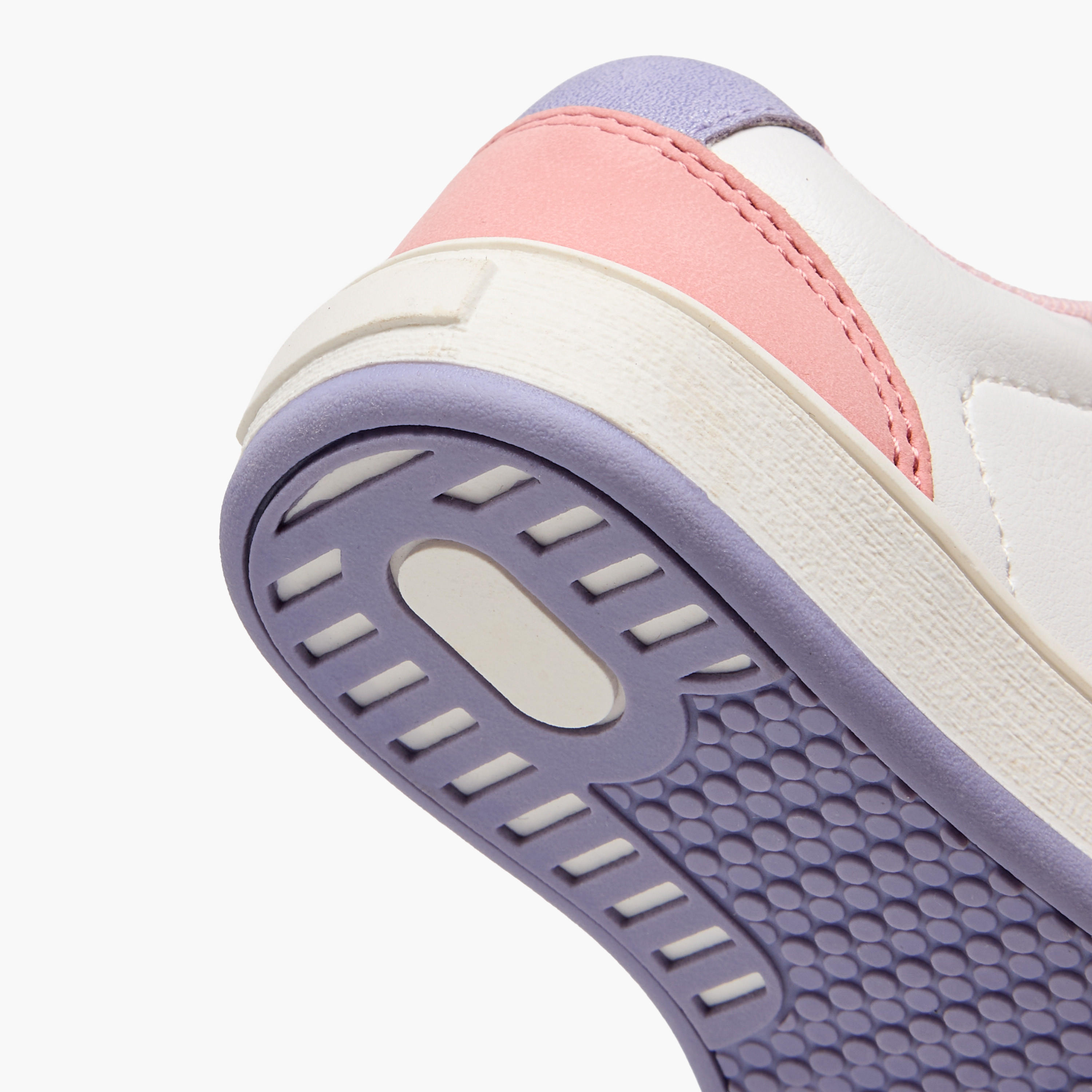 حذاء سنيكرز بتفاصيل قلب للبنات من بيرفيت-girls-shoes-sneakers-image-5