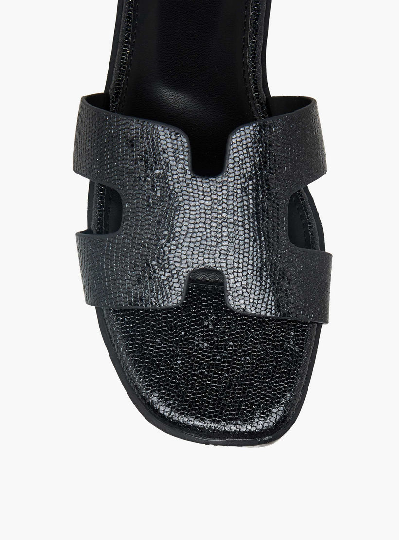 شبشب بارز الملمس للنساء من فلورا بيلا-women-shoes-flats-sandals-image-4
