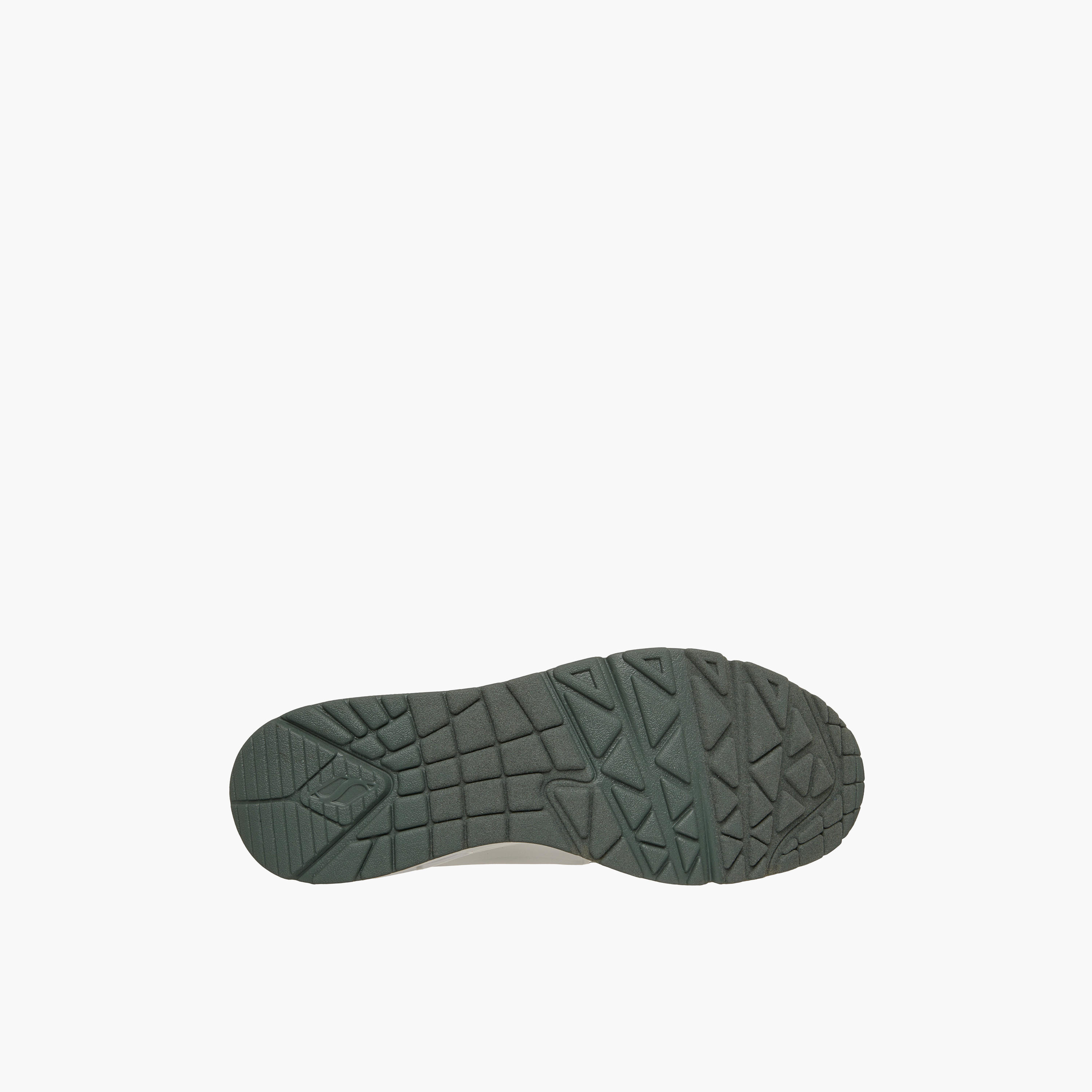 حذاء سنيكرز بطول الكاحل ورباط إغلاق أونو للرجال من سكيتشرز-sports-men-shoes-image-6