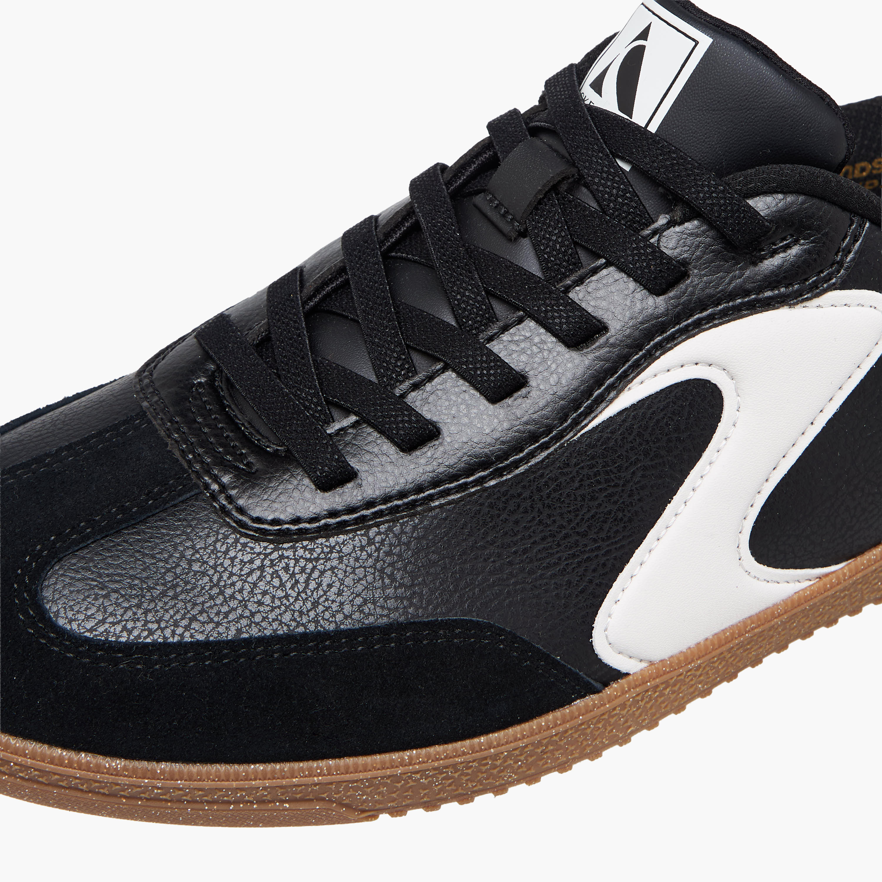 حذاء سنيكرز هوت شوت بقوالب ملونة للنساء من سكيتشرز-women-shoes-sneakers-image-4