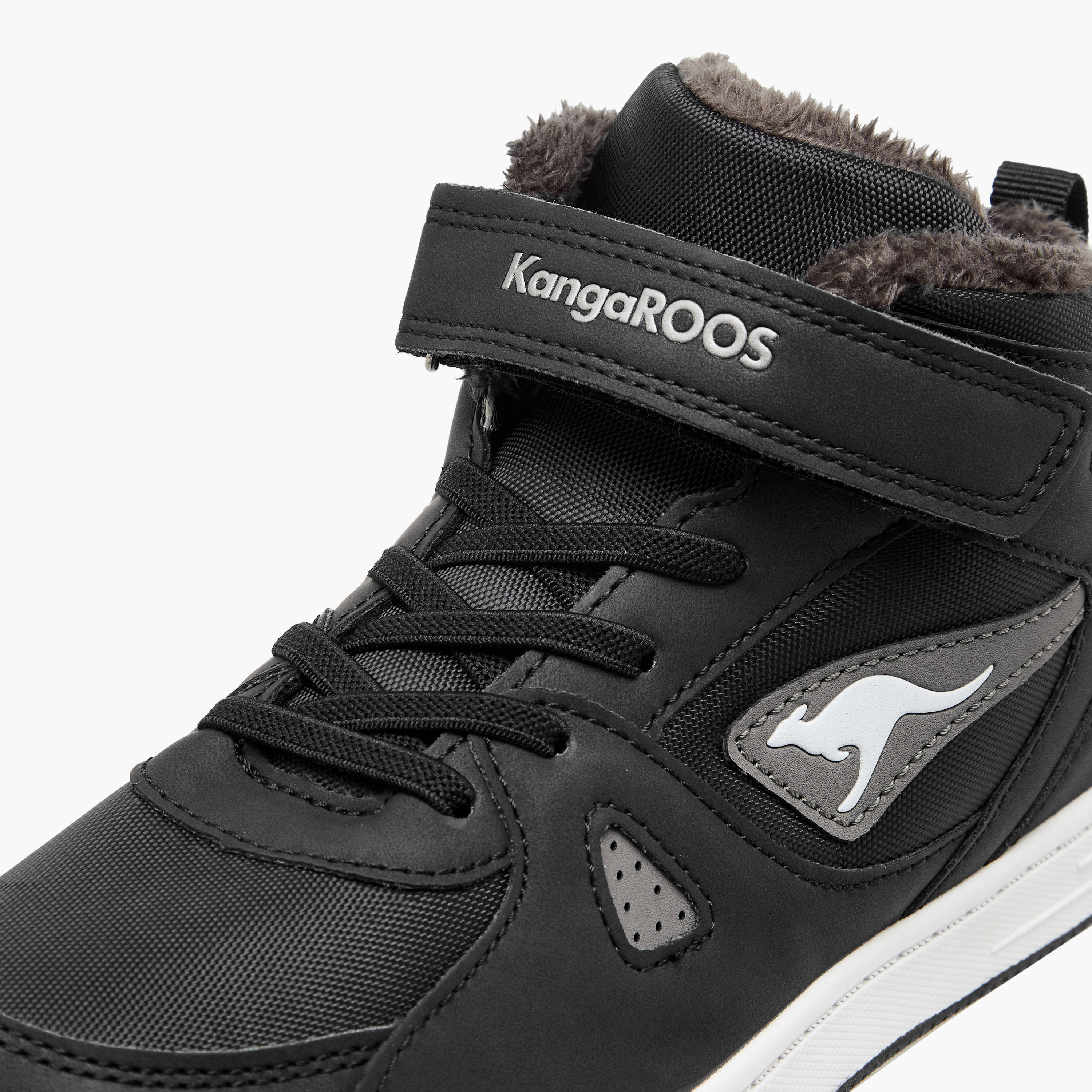 حذاء سنيكرز عالي بشريط إغلاق لاصق للأولاد من كانغاروز-boys-shoes-sneakers-image-4