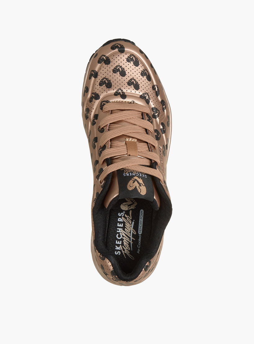 حذاء رياضي برباط إغلاق أونو للنساء من سكيتشيرز-women-shoes-sneakers-image-2