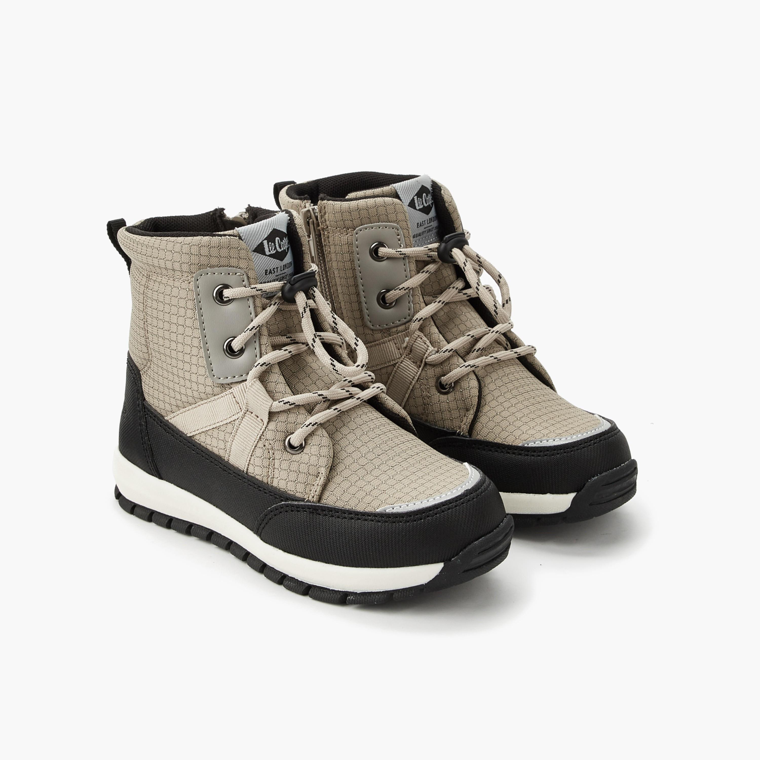 حذاء بوت كاروهات برباط للأطفال من لي كوبر-boys-shoes-boots-image-1