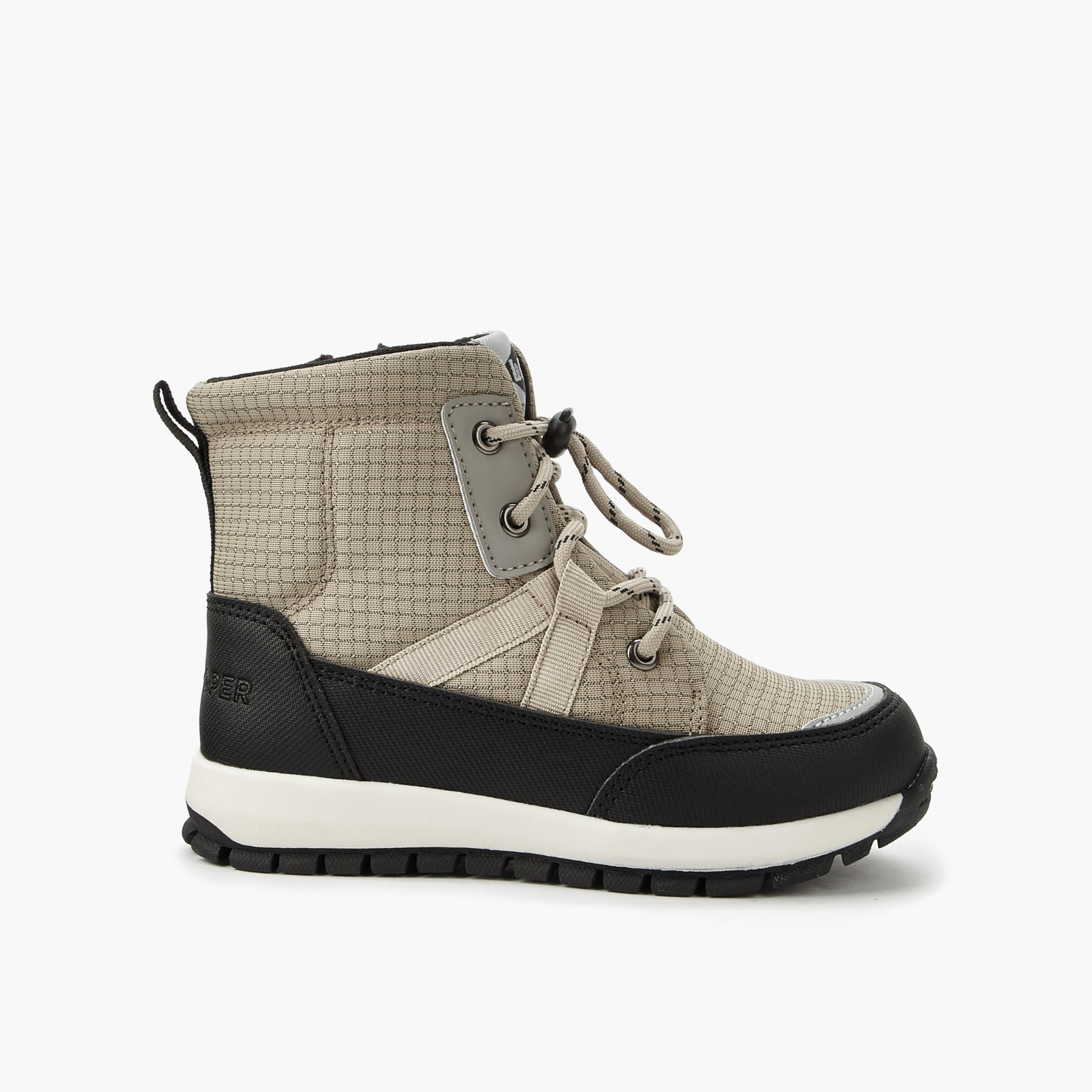 حذاء بوت كاروهات برباط للأطفال من لي كوبر-boys-shoes-boots-image-3