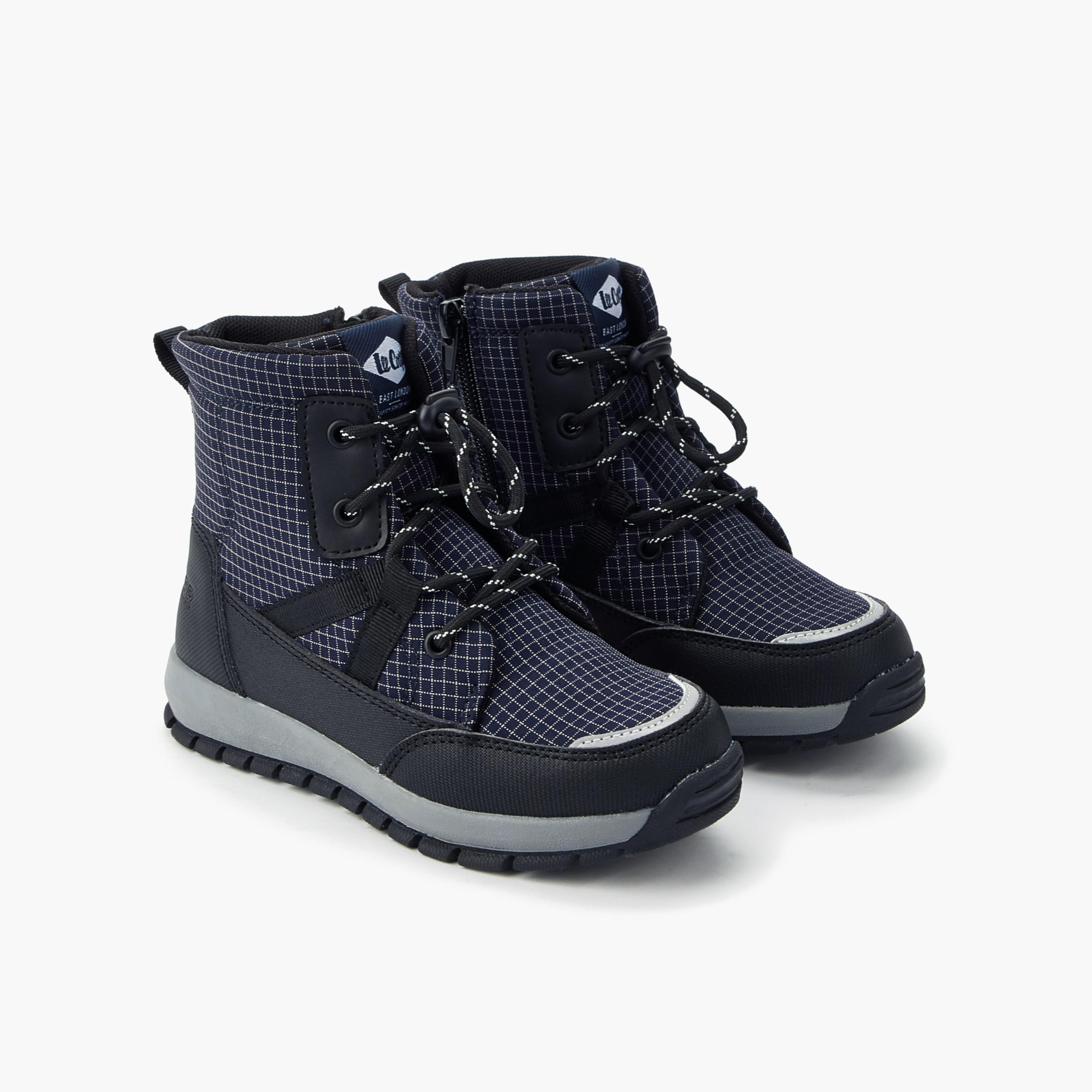 حذاء بوت كاروهات برباط للأطفال من لي كوبر-boys-shoes-boots-image-1
