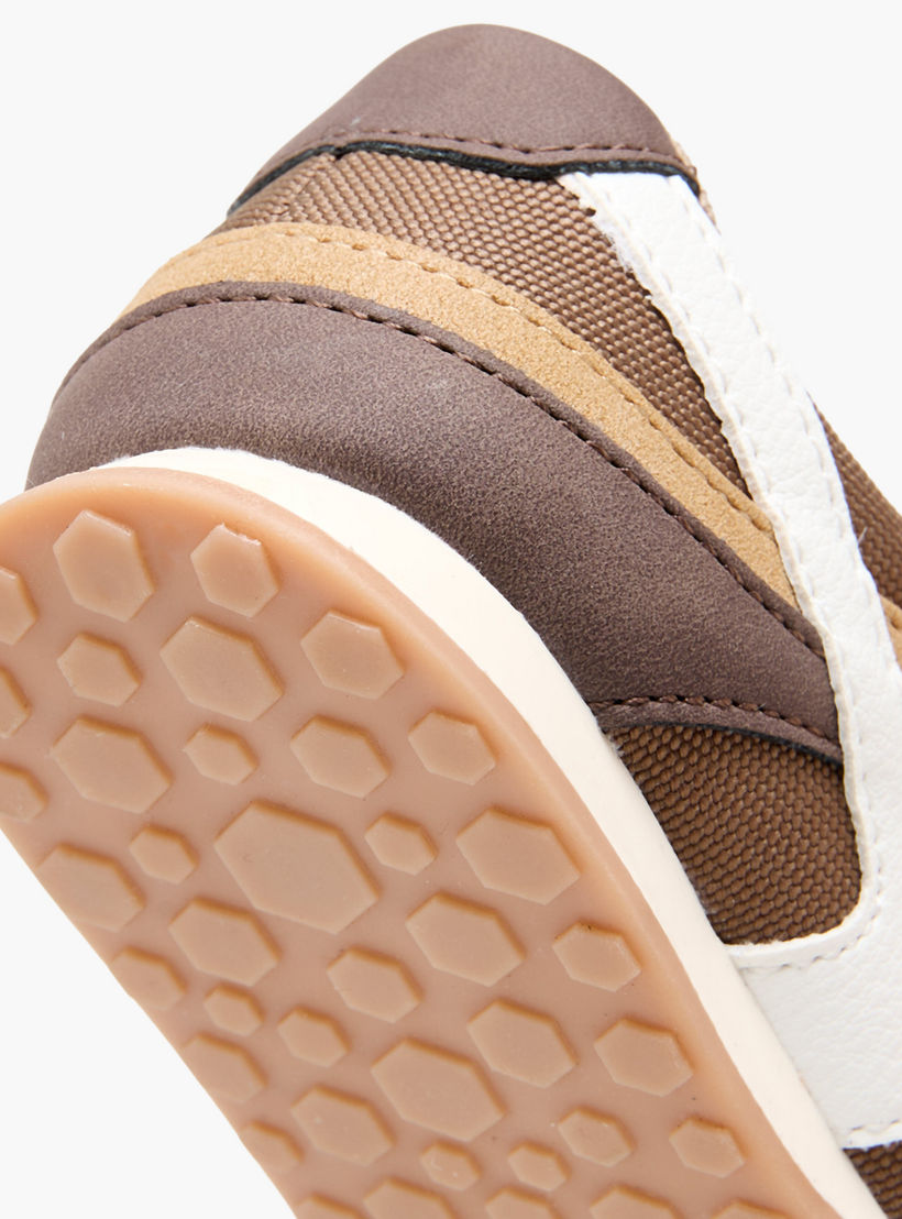 Juniors Boys Hook & Loop Ankle Sneakers-boys-shoes-sneakers-image-8