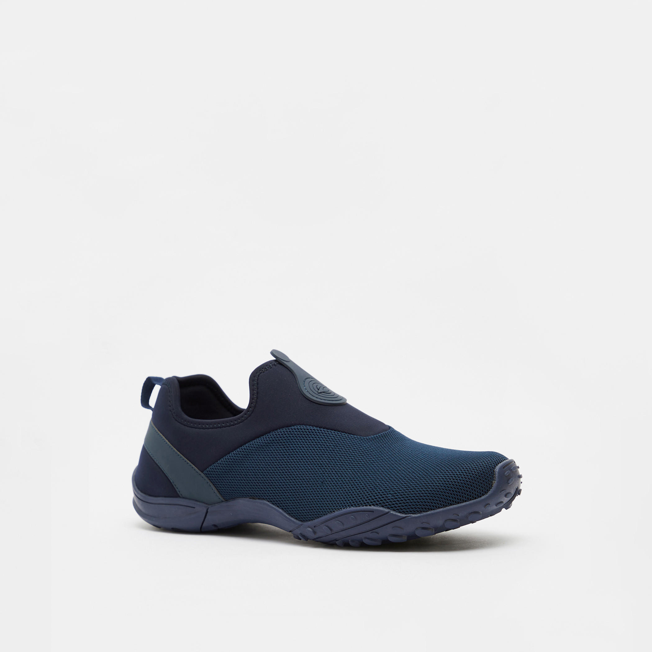 Dash Textured Slip-On Lightweight Walking Shoes-sports-men-shoes-image-2