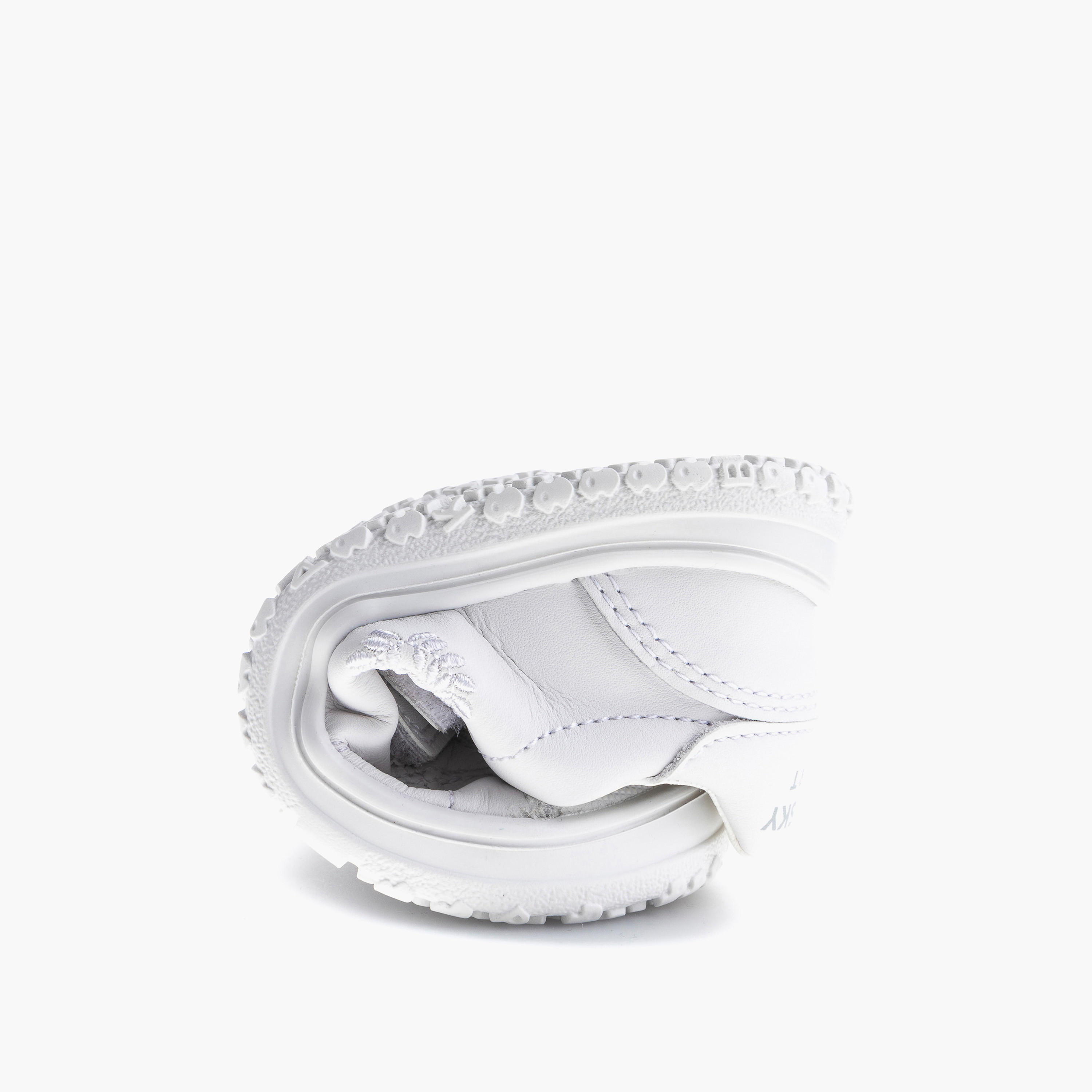 حذاء سنيكرز بشريط إغلاق لاصق وطبعات شعار للبنات من بابلوسكي - 200000-baby-girls-shoes-closedshoes-image-6