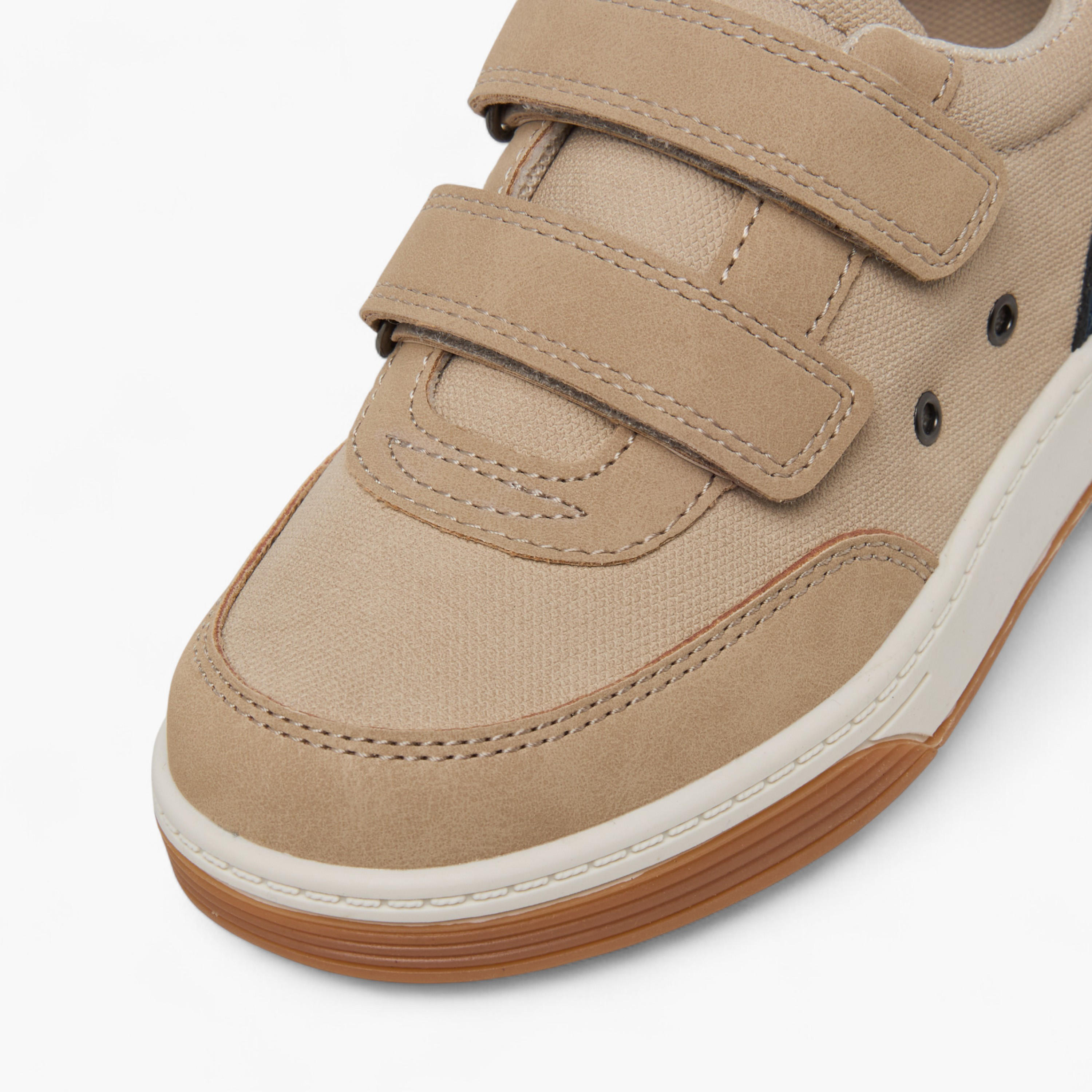 حذاء سنيكرز قوالب ملونة بشريط إغلاق لاصق من جونيورز-boys-shoes-sneakers-image-4