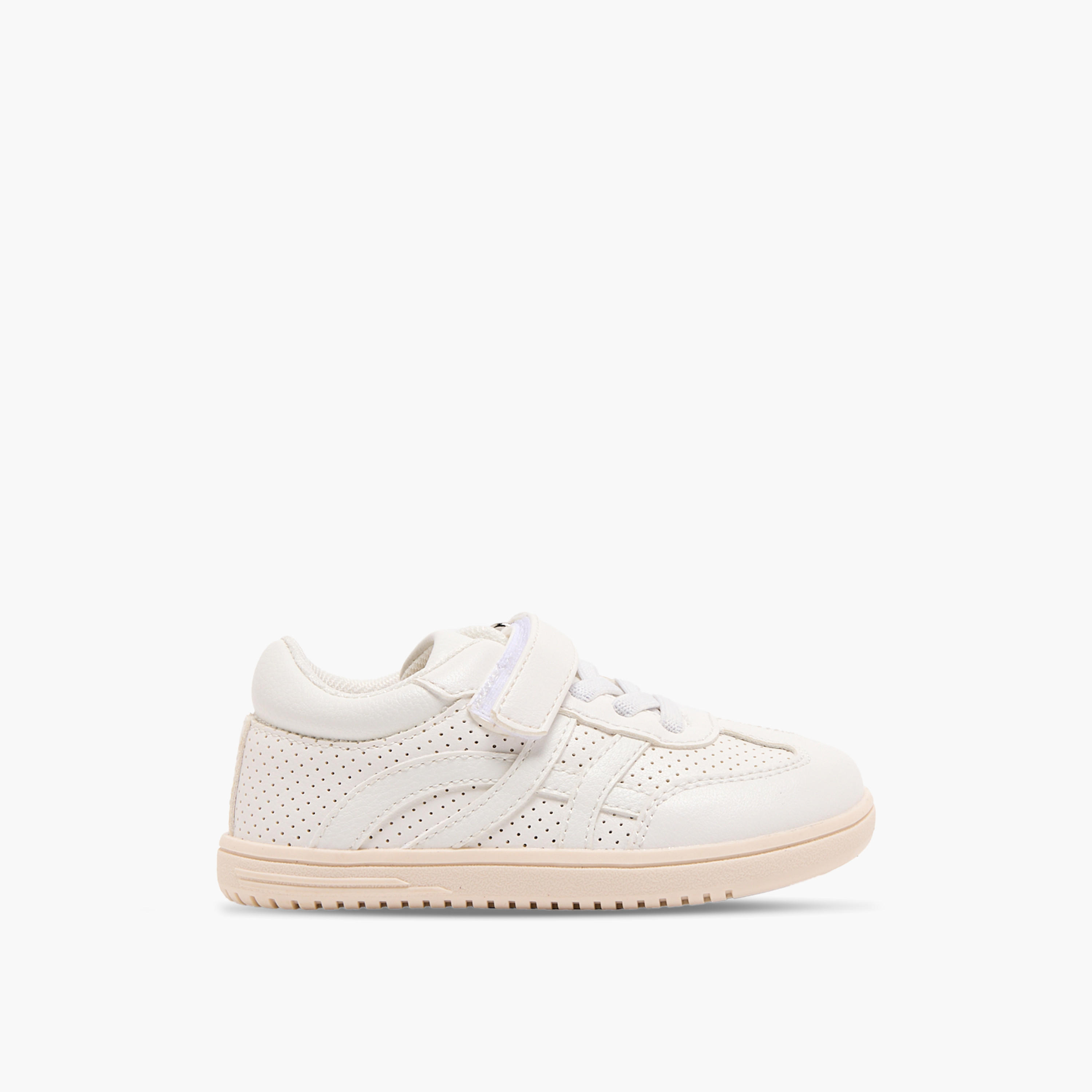 حذاء سنيكرز للأولاد برقبة كاحل مثقوب بشريط إغلاق لاصق من بارفيت-boys-shoes-sneakers-image-3