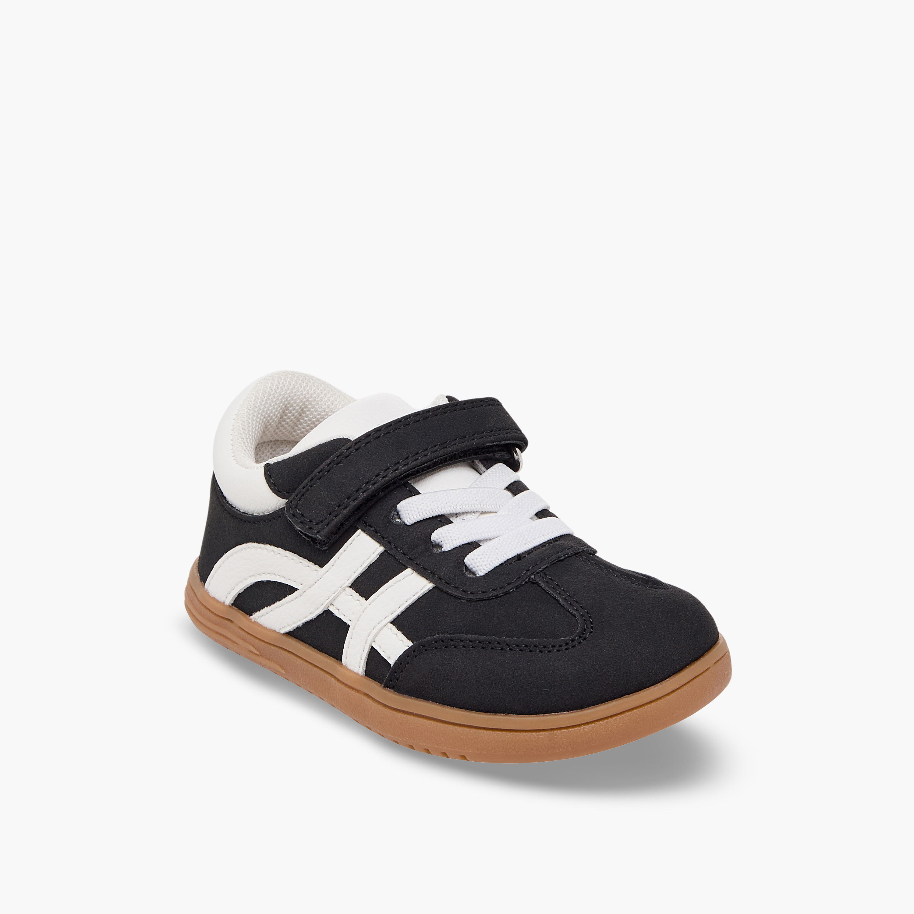 حذاء سنيكرز بشريط إغلاق لاصق للأولاد من بيرفيت-boys-shoes-sneakers-image-2
