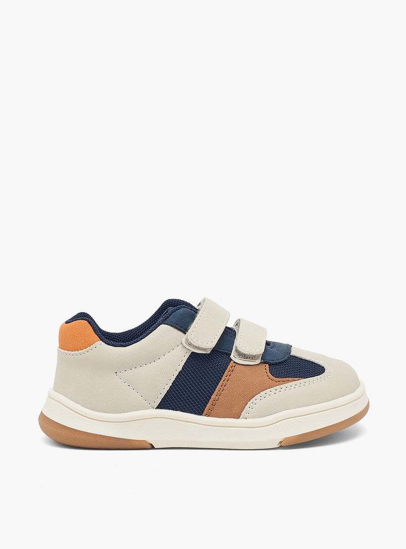 حذاء سنيكرز بقوالب ملونة وطول الكاحل وشريط إغلاق لاصق للأولاد من بيرفيت-boys-shoes-sneakers-image-3