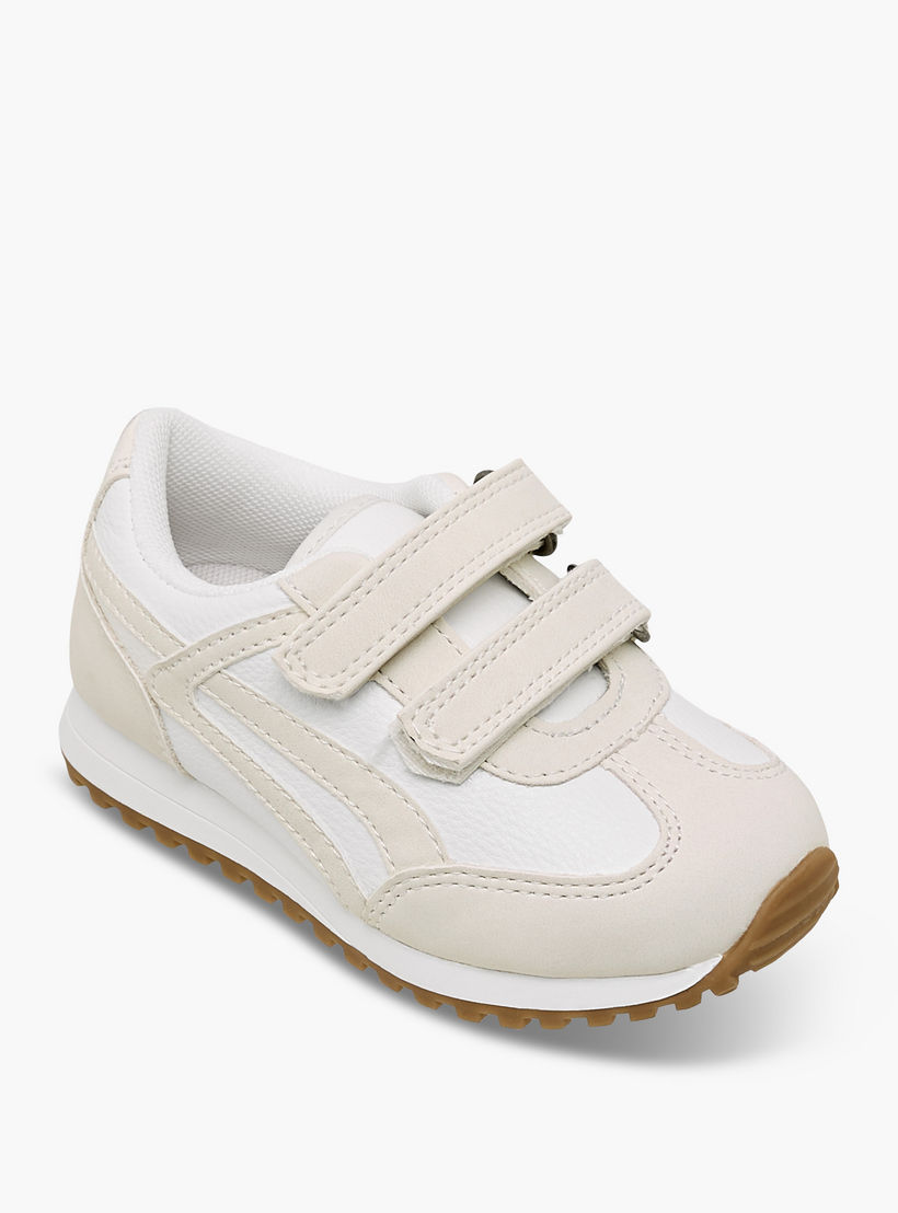 حذاء رياضي بطول الكاحل وشريط إغلاق لاصق للأولاد من بيرفيت-boys-shoes-sneakers-image-2