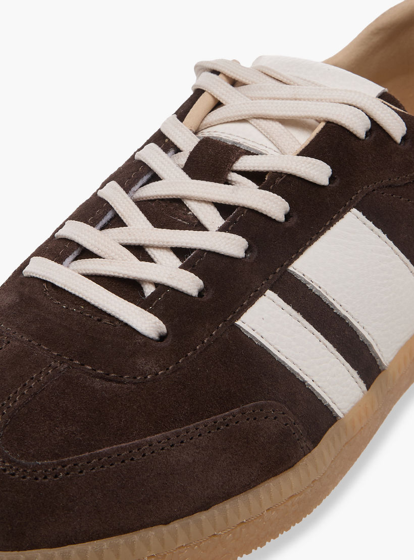 حذاء سنيكرز جلد طول الكاحل برباط للنساء من دوتشيني-women-shoes-sneakers-image-4
