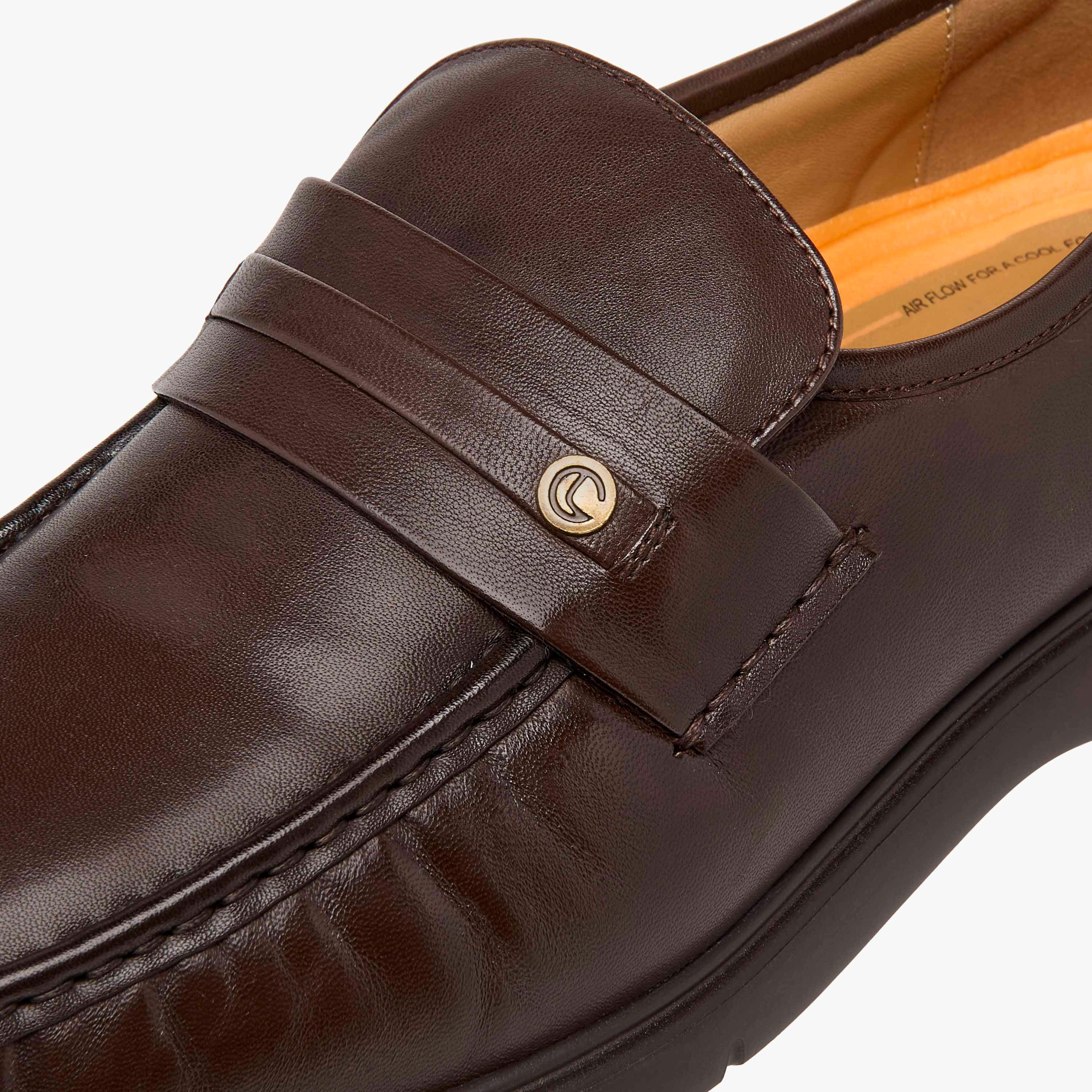 Le Confort Leather Solid Slip-On Moccasins-men-shoes-formalshoes-image-4