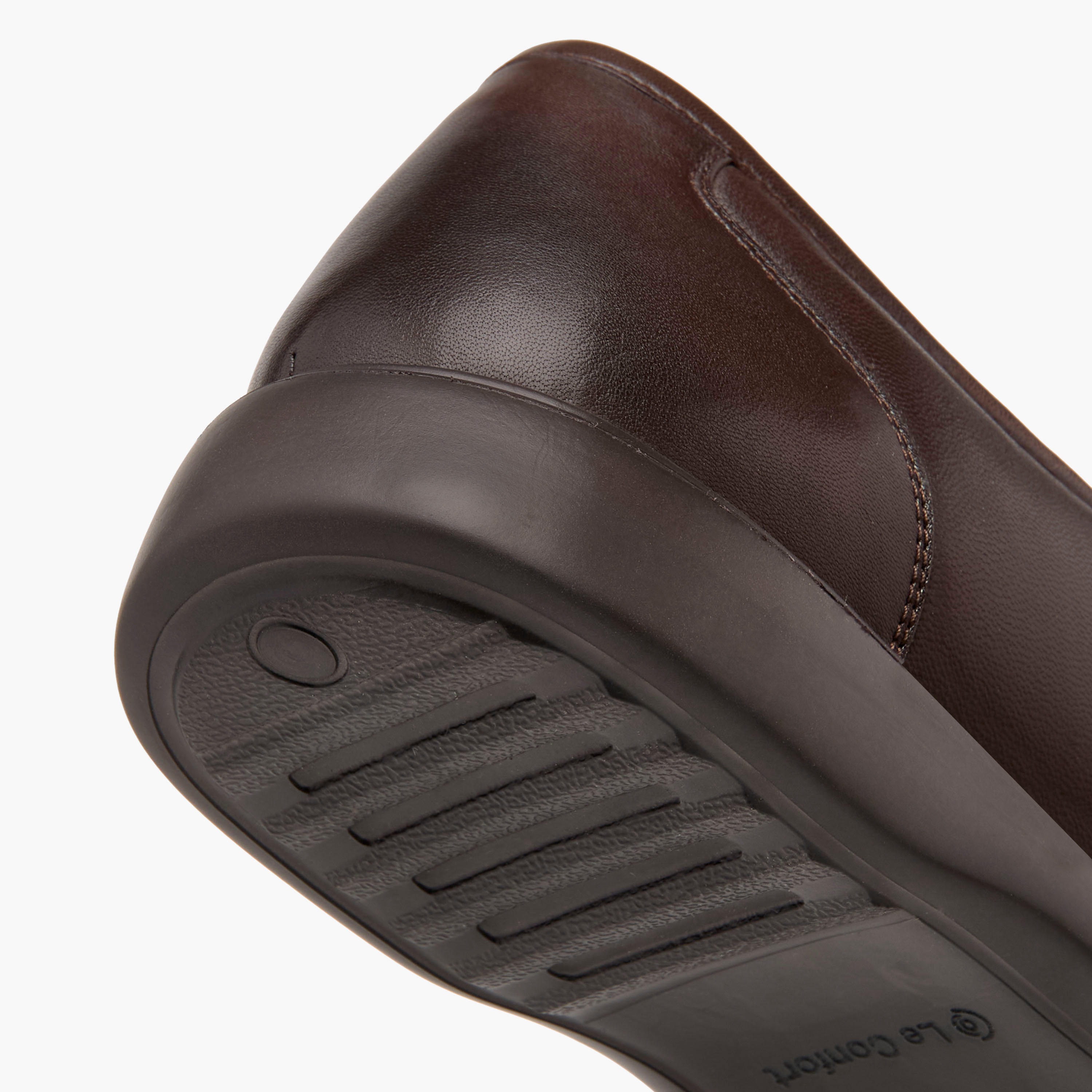Le Confort Leather Solid Slip-On Moccasins-men-shoes-formalshoes-image-5