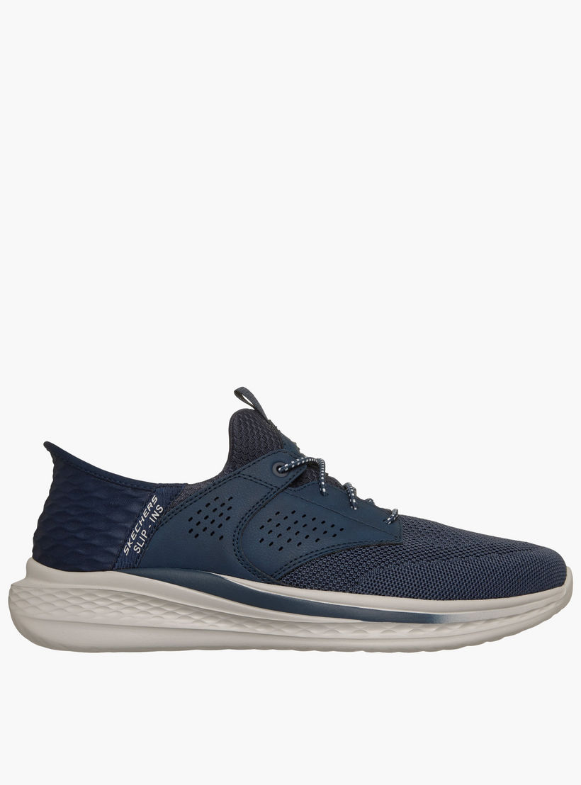 حذاء سليد رياضي للرجال من سكيتشرز-men-shoes-sneakers-image-1