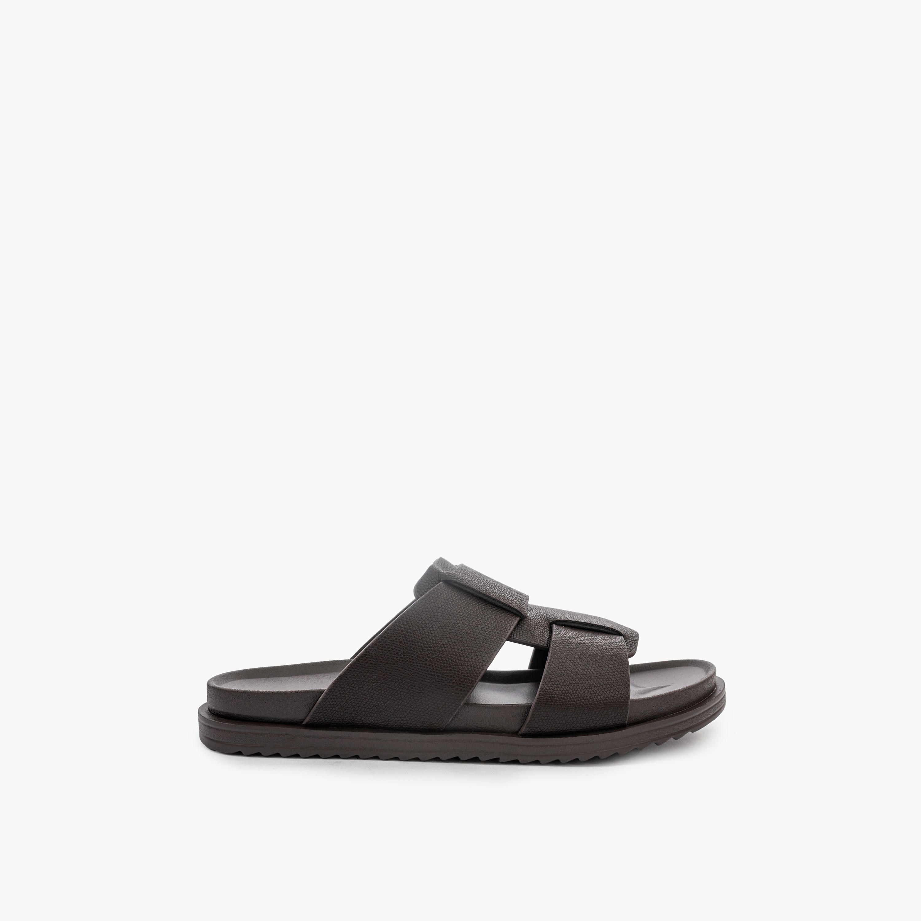 صندل مريح سادة سهل الارتداء من إل بي إل من شو إكسبريس-men-shoes-sandals-image-3