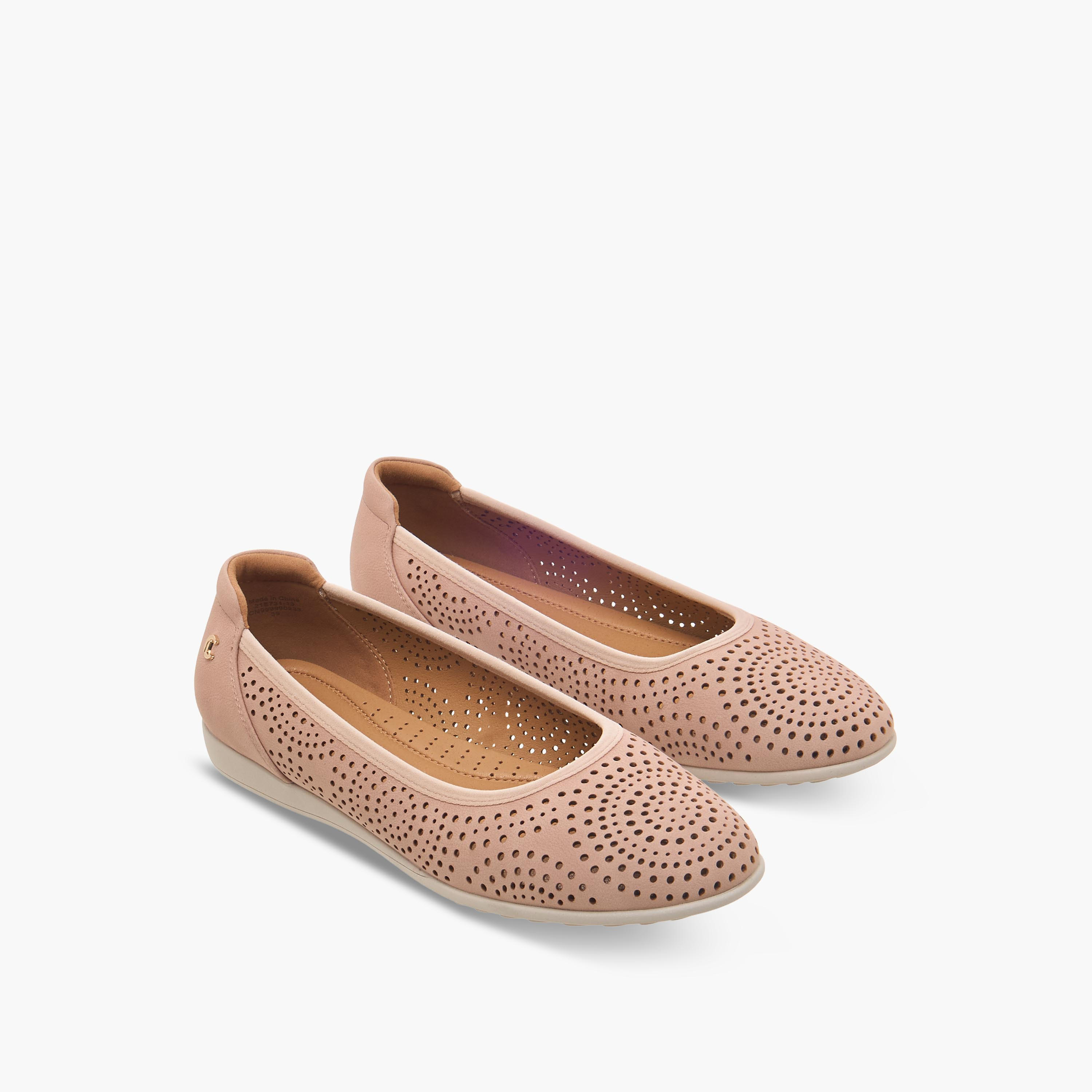 حذاء باليرينا بثقوب للنساء من لو كونفورت-women-shoes-ballerinas-image-1